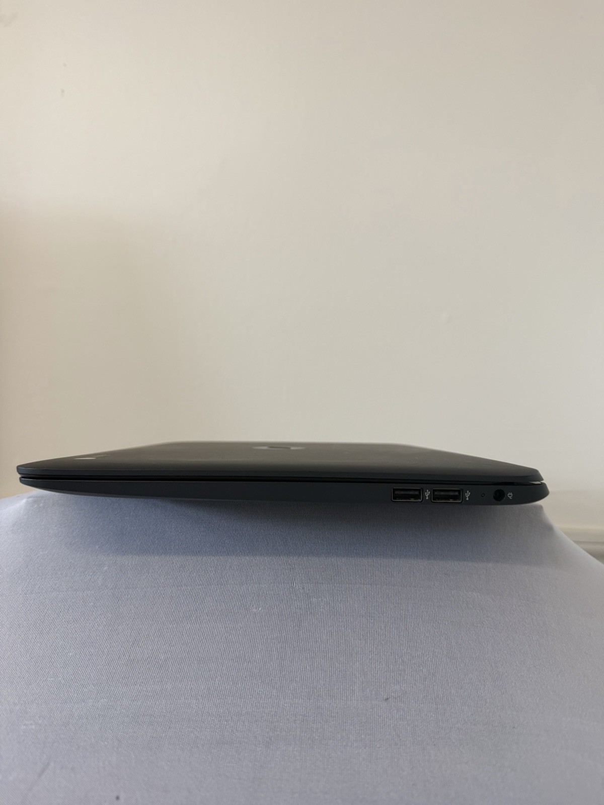 HP Chromebook 14 G4 Laptop – Good Screen – Intel Celeron N2840-RAM 4GB-Read Des