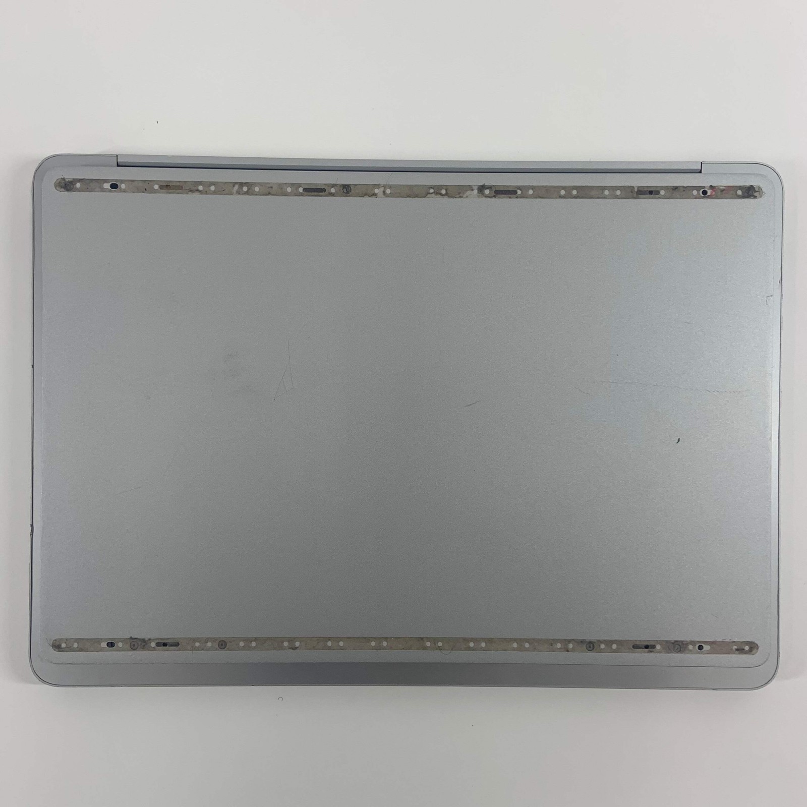 Microsoft EliteDisplay INVPM001 15.6″ i5-11300H 3.1GHz 16GB RAM 250GB SSD