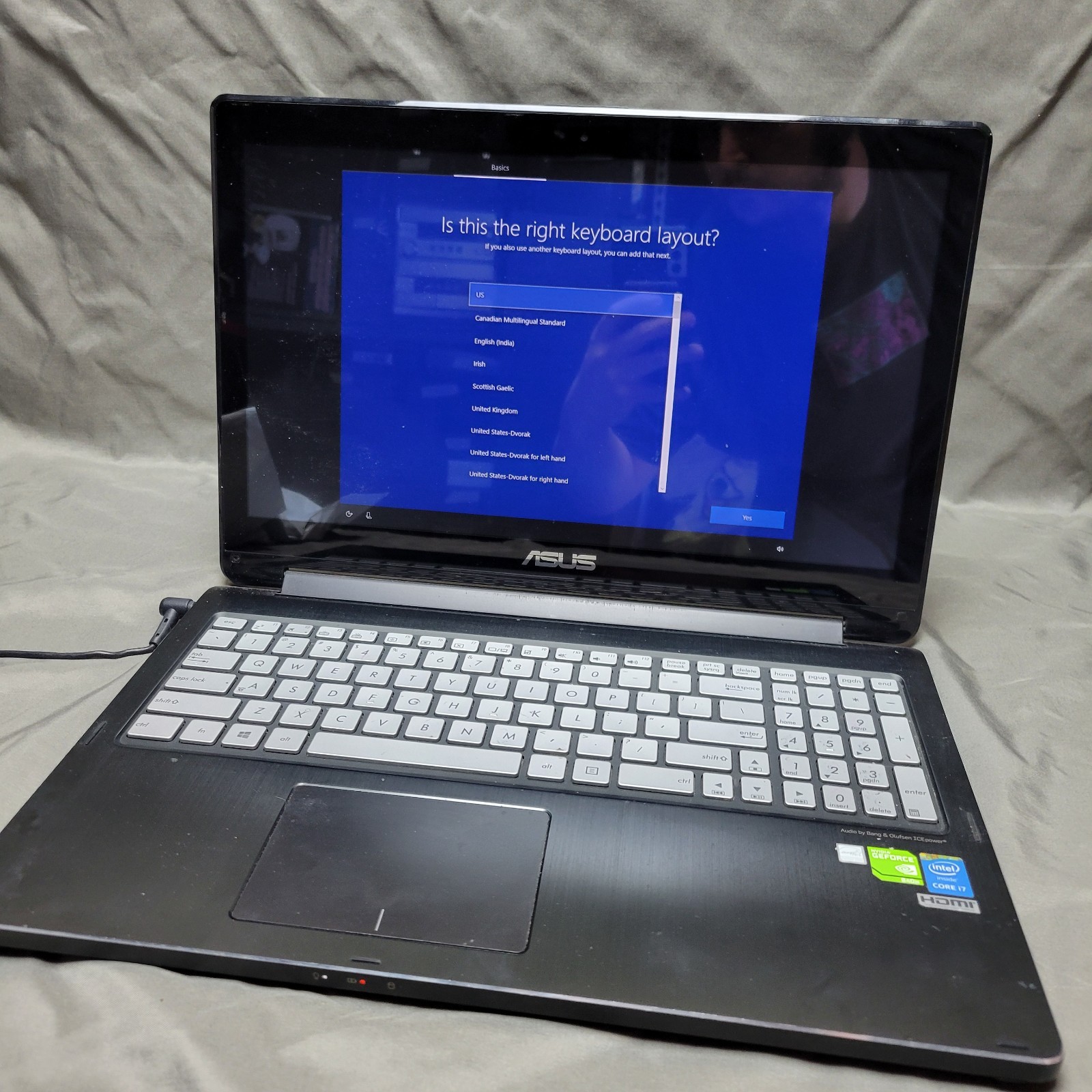 ASUS Q551L Laptop – i7-4510U – 8 GB RAM – NVIDIA 840M