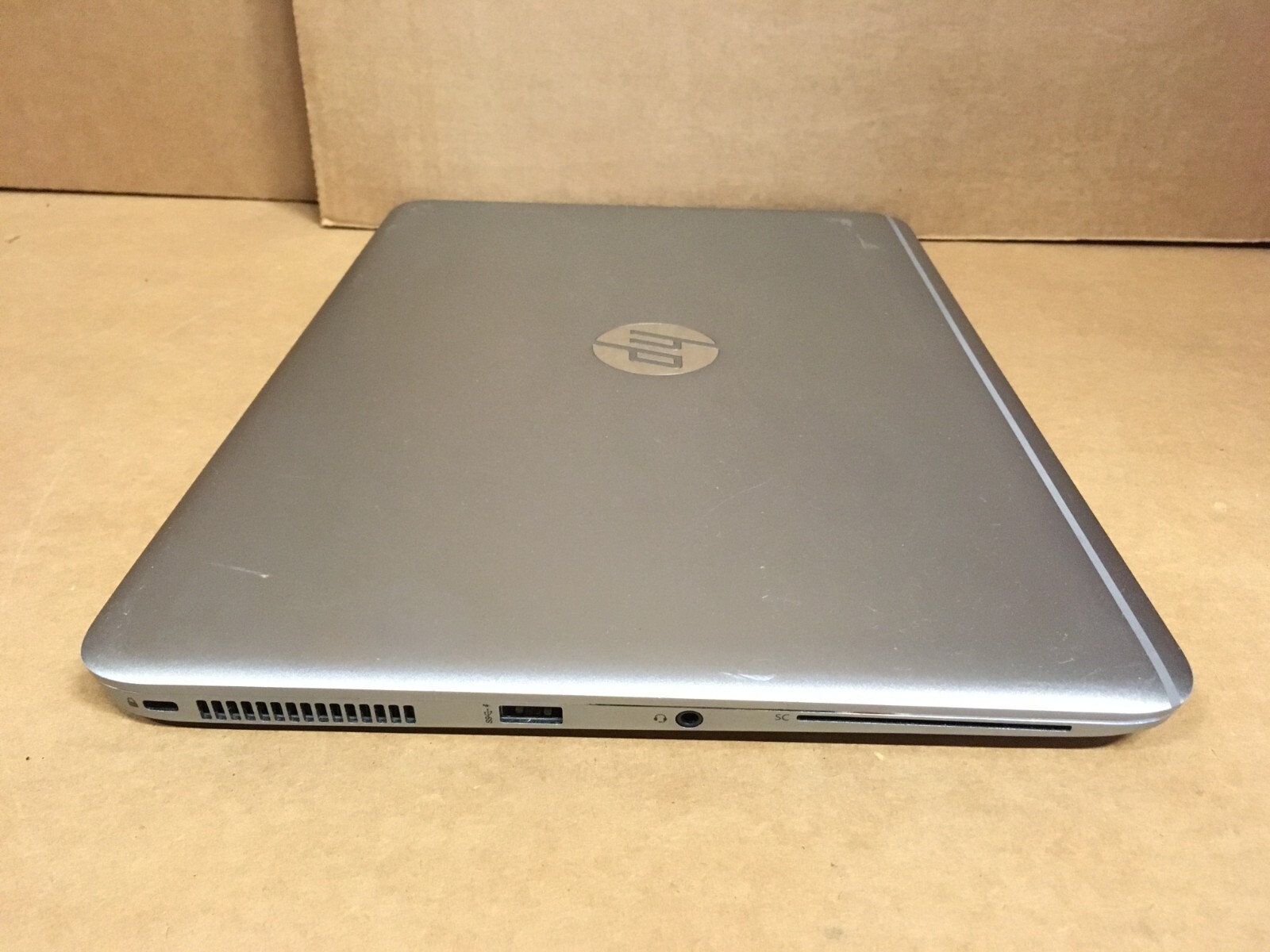 HP EliteBook Folio 1040 G3 Intel Core i5 6th Gen 8GB 480GB SSD WINDOS 10 PRO