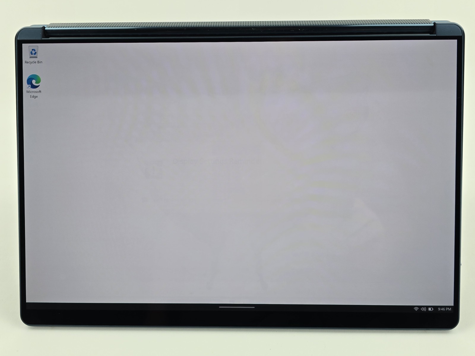 Lenovo Yoga Book 9i Dual 13.3″ 2.8K OLED Ultra 7 155U 16GB 1TB – Used – READ