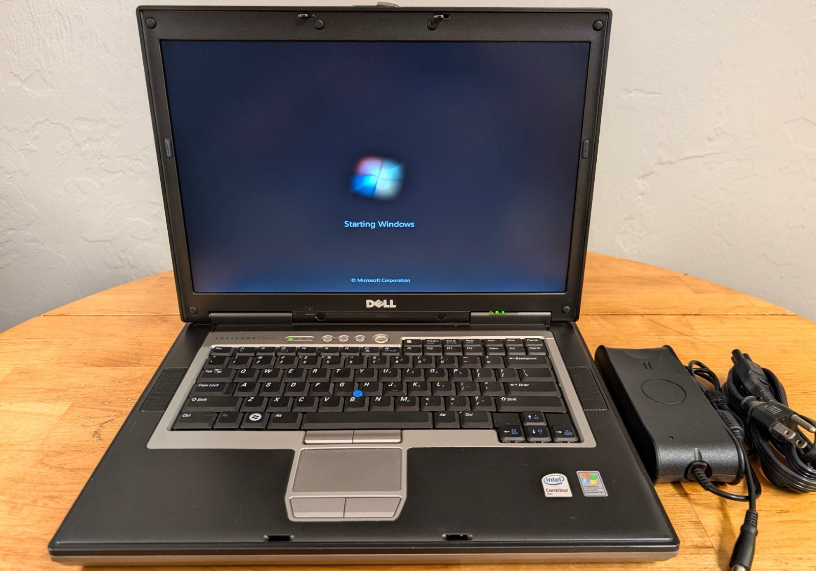 Dell Latitude D830 C2D 2Ghz 2GB 160GB Win 7 Serial Port DVD WiFi ~ COMPLETE!