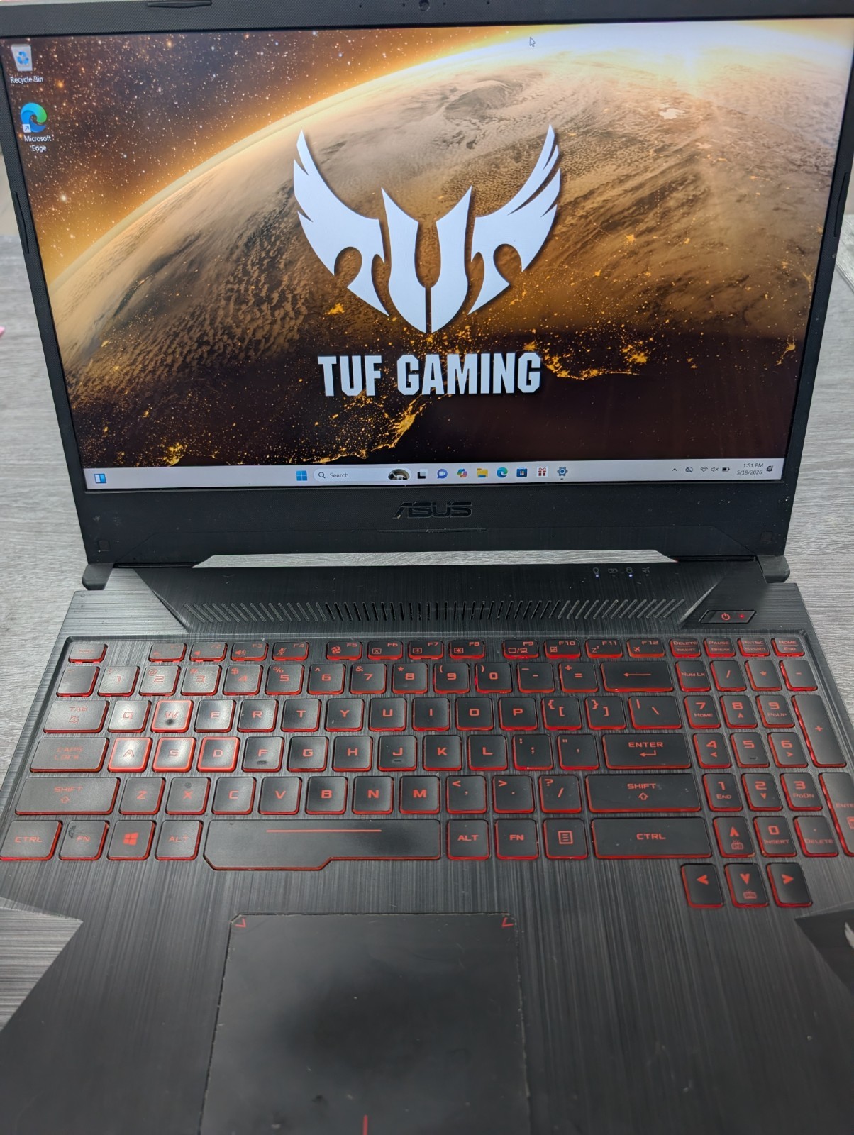 ASUS TUF FX505DT-AH51 15.6″ 8GB RAM 256GB SSD Gaming Laptop