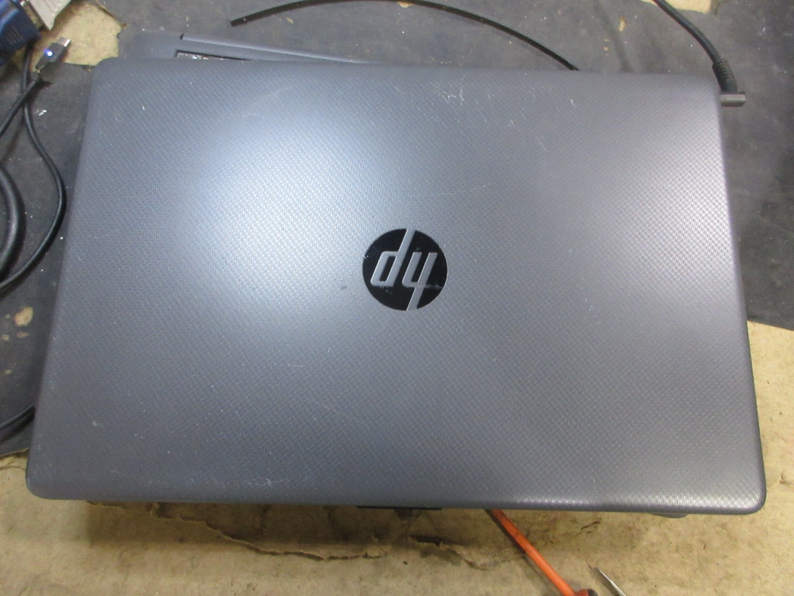 HP 255 G8 15.6″ LAPTOP AMD RYZEN 3 3250U 2.6GHZ 4GB RAM NO SSD No OS