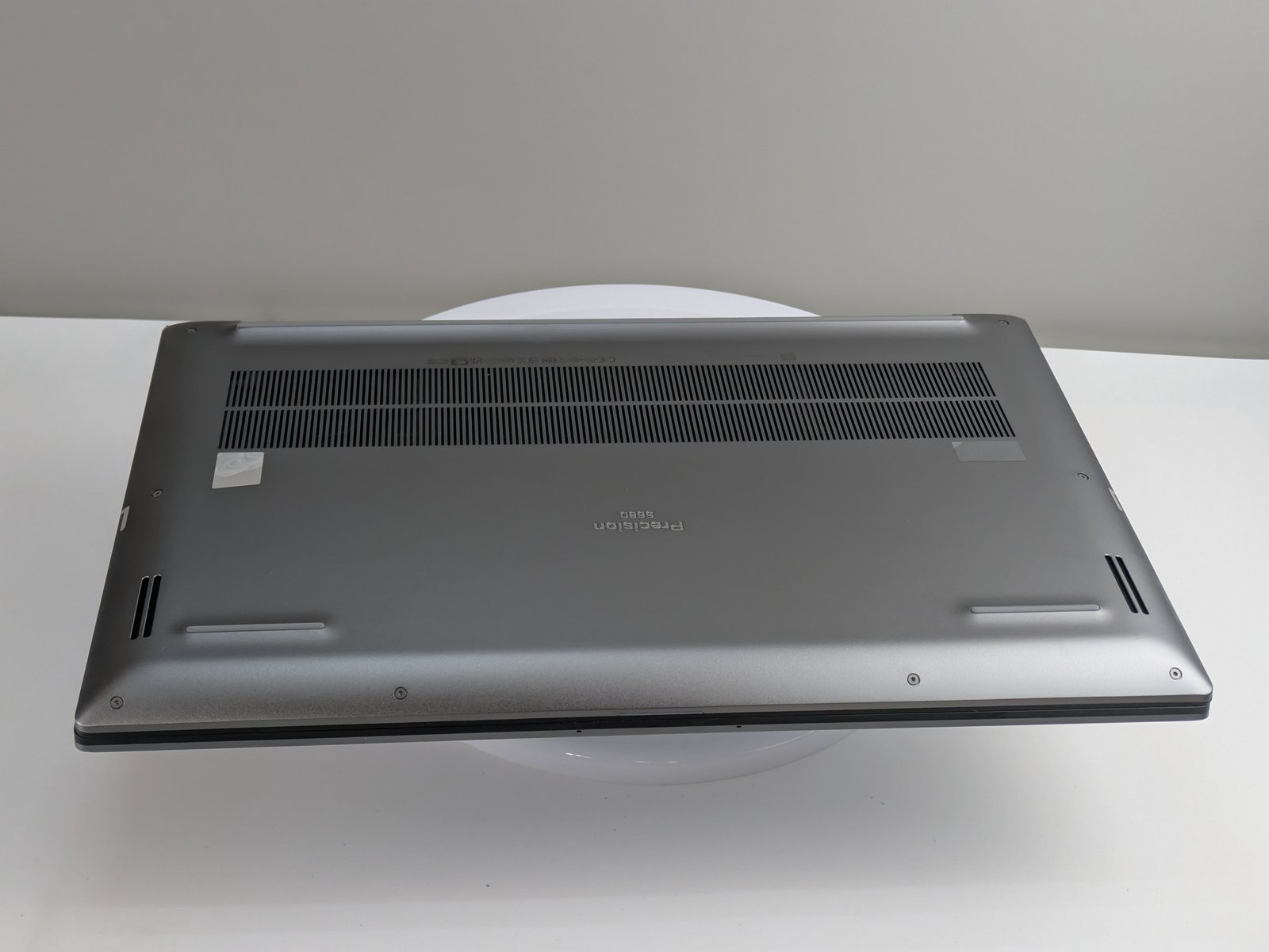 Dell Precision 5680 16″ i7-13800H 32GB RAM 512GB SSD RTX 2000 WUXGA W11P
