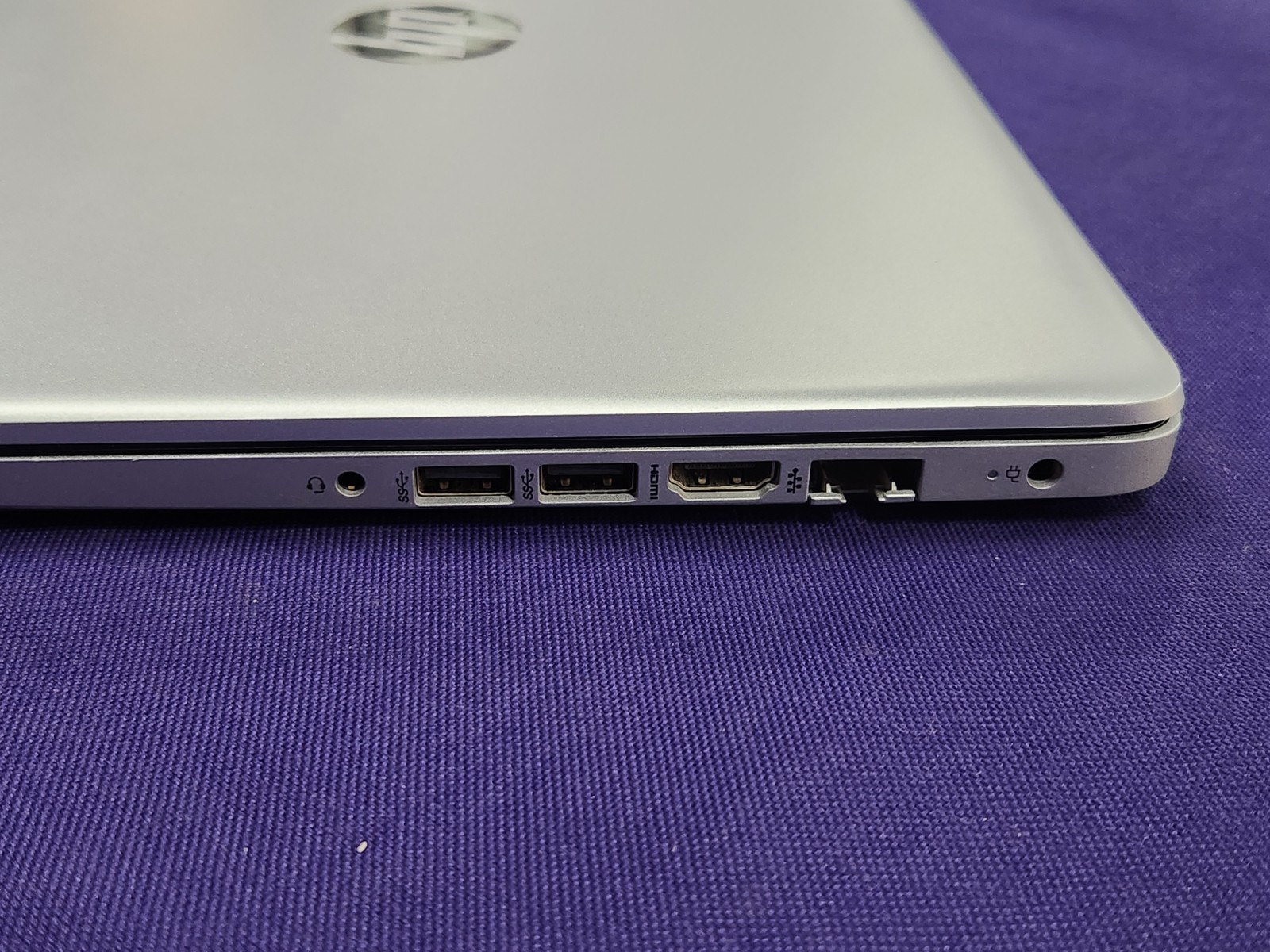 HP Laptop Model 14-dk0028wm Tested! Good Condition! BAD BATTERY! WON’T CHARGE