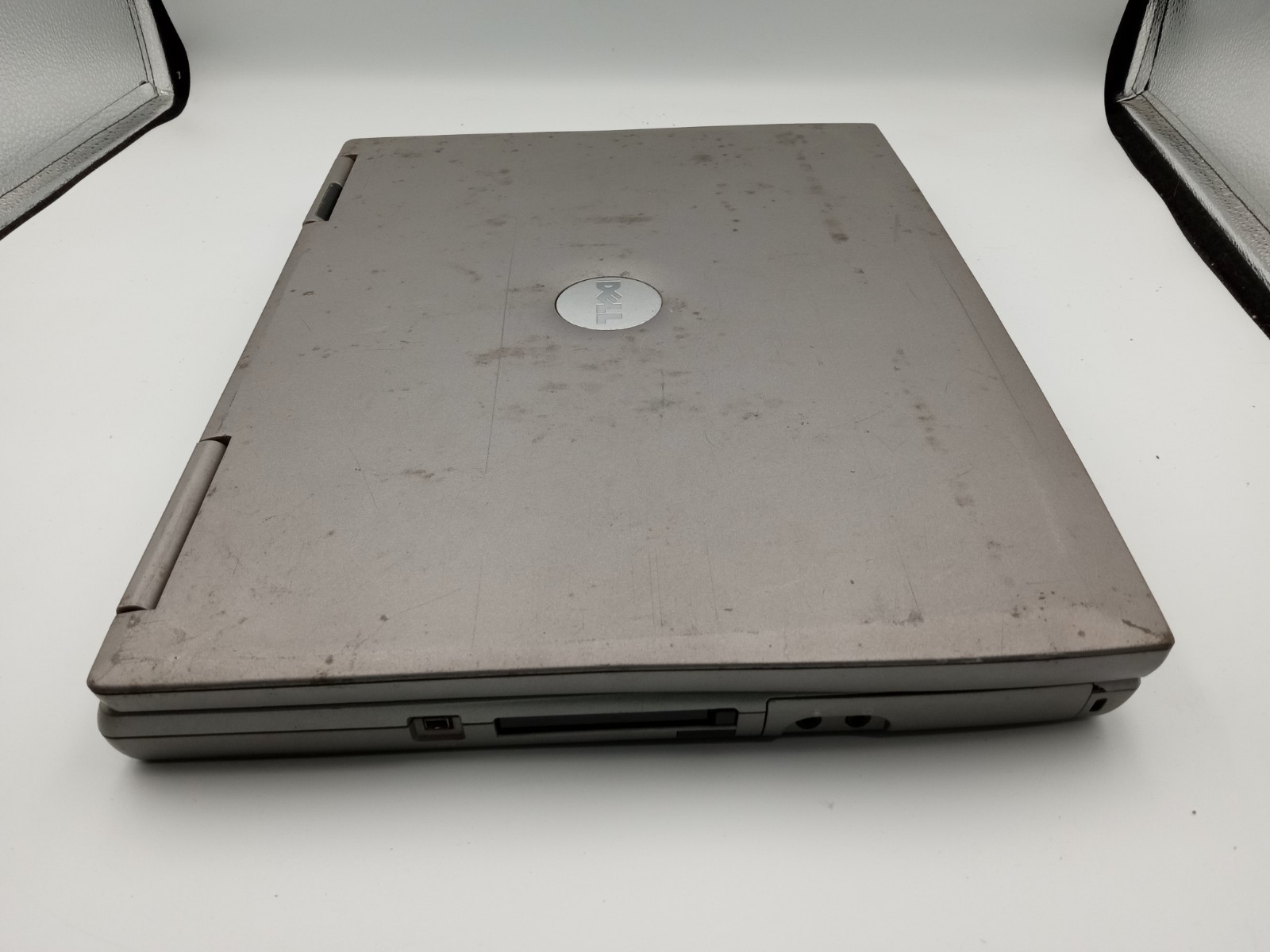 Dell Latitude D800 Pentium M 768MB RAM 60GB HDD Windows XP – READ -RR
