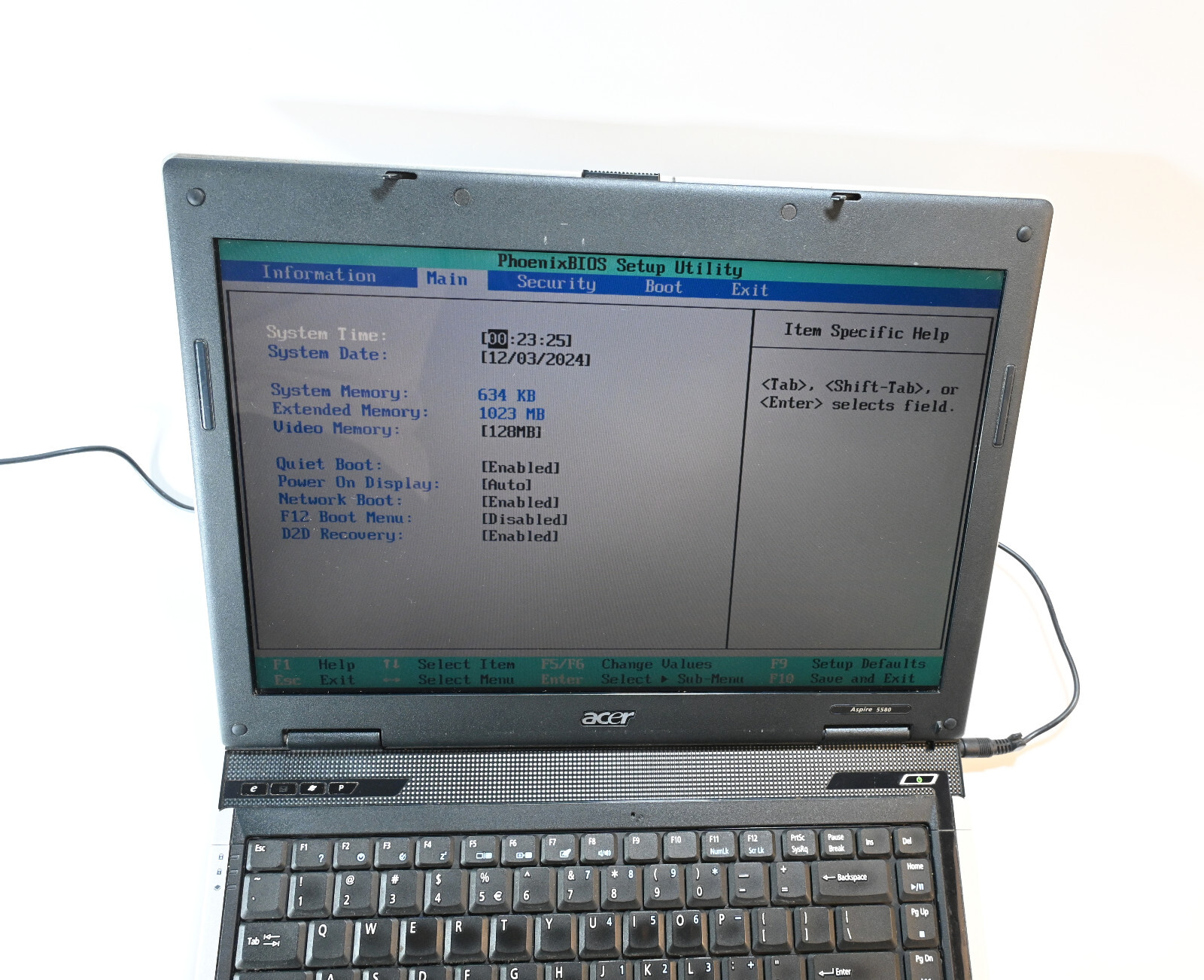 Acer Aspire 5580 Laptop 15″ Intel Core2 T5500 CPU 1GB RAM No HDD