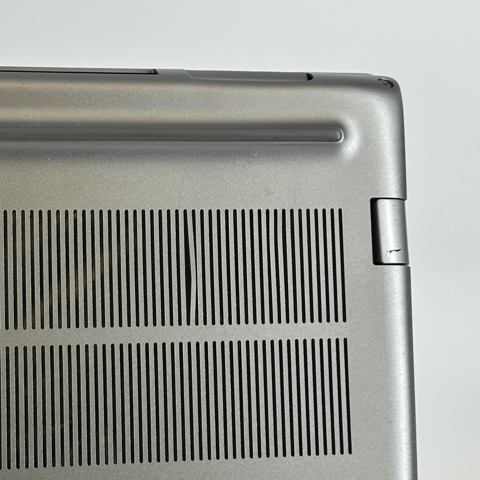 Dell Precision 7770 17.3 4K 119Hz 2.3 GHz i9-12950HX 32GB 1TB/512GB RTX 3080 Ti