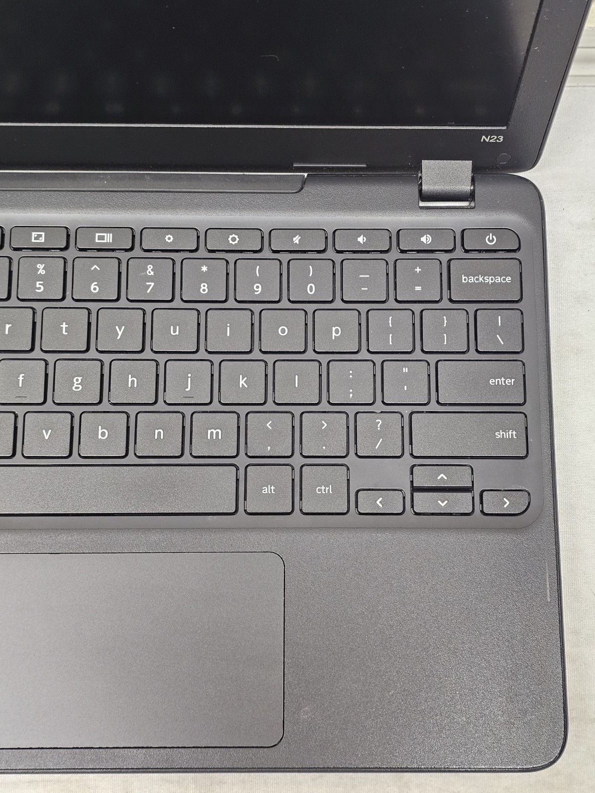 Lenovo Chromebook N23-80YS – Intel Celeron N3060 – 4GB RAM – BAD BATTERY – READ
