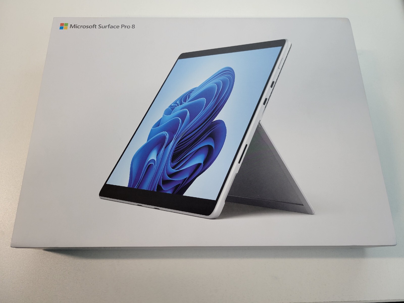 Microsoft Surface Pro 8 13″ Touch (128GB SSD, Intel Core i5 11th Gen., 4.20 GHz,