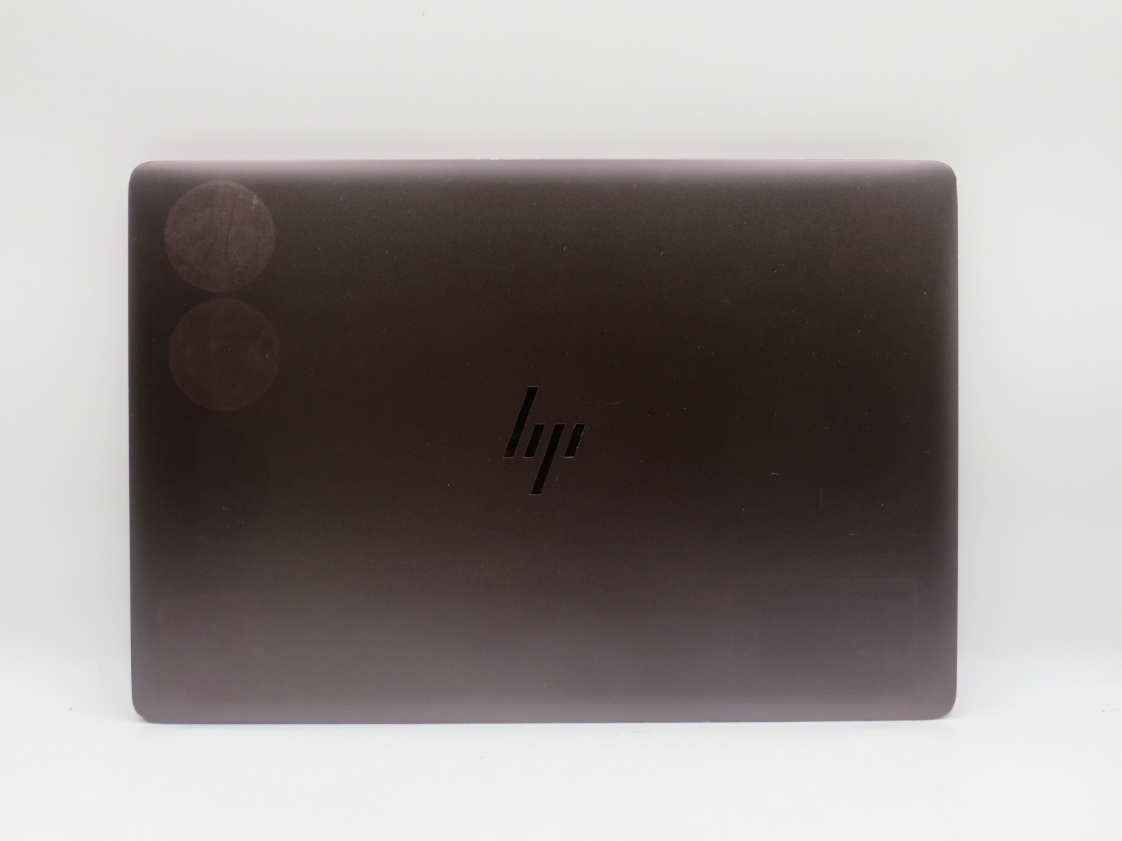 HP Zbook Studio G4 | i7-7820HQ @ 2.9GHz | 16GB / 256GB m2 | 15″ | No OS/AC