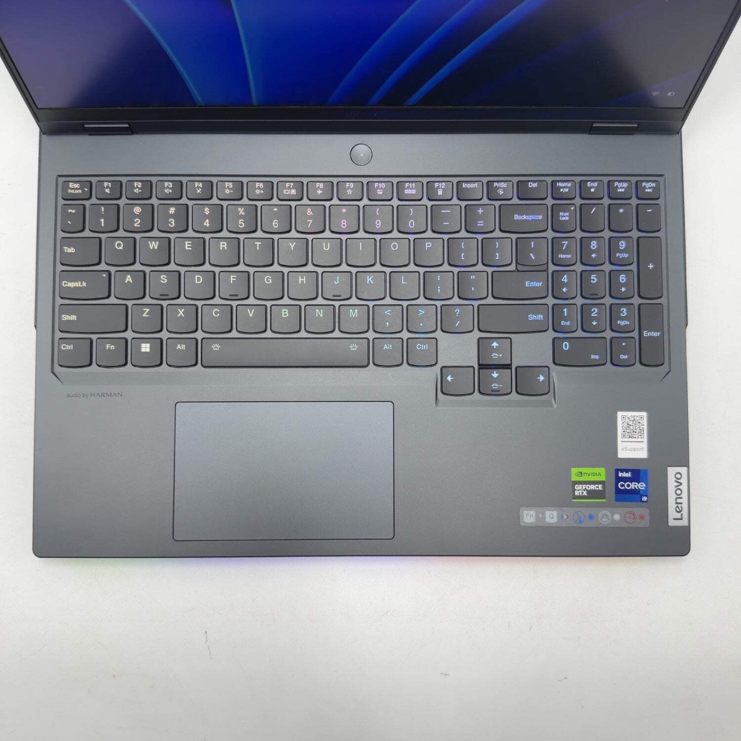 Lenovo Legion Pro 7 16IRX8 16″ i9-13900HX 16GB RAM 1TB SSD GeForce RTX 4070