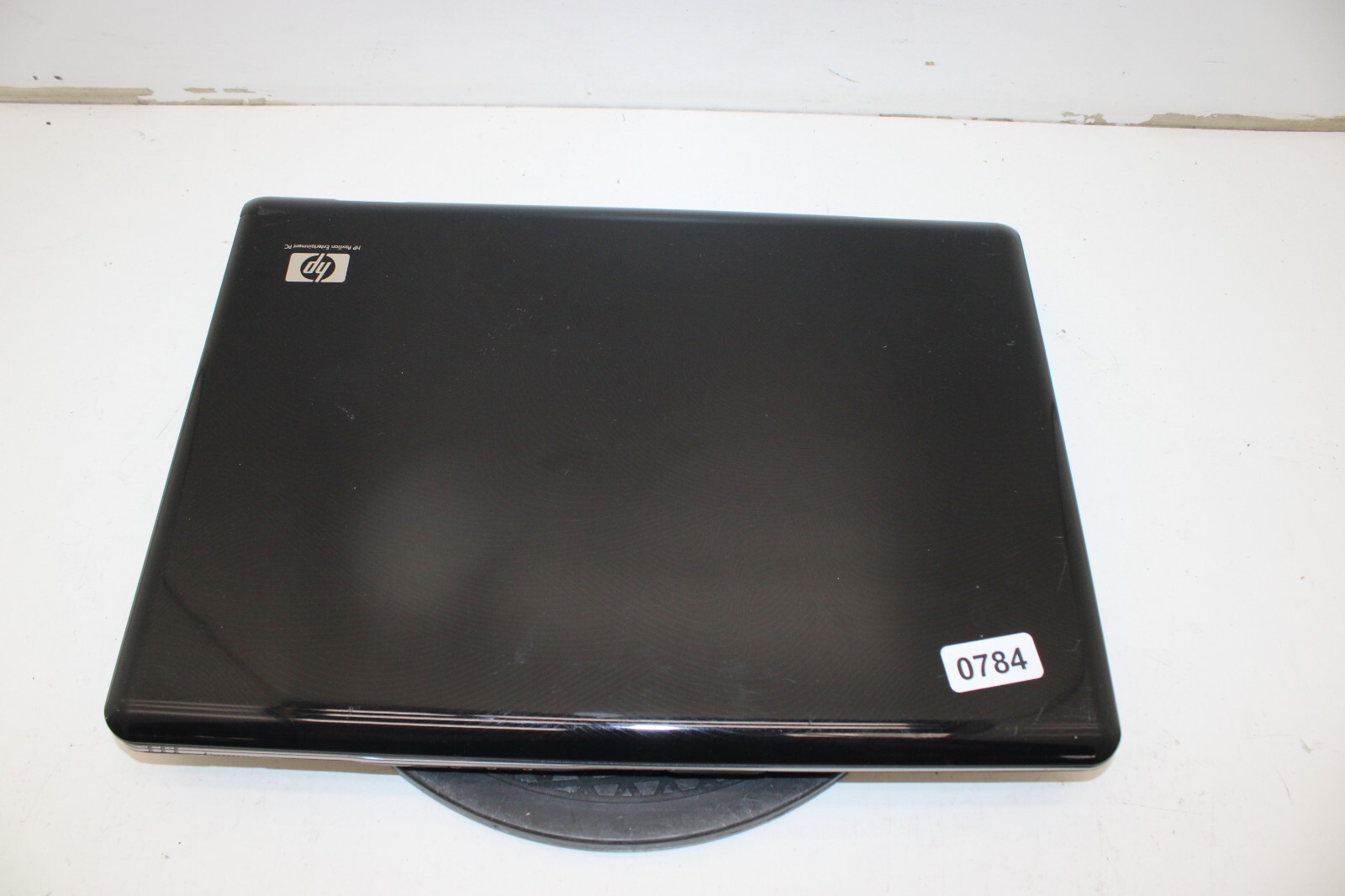 HP Pavilion dv9010us Laptop AMD Turion 64 x2 3GB Ram No HDD or Battery