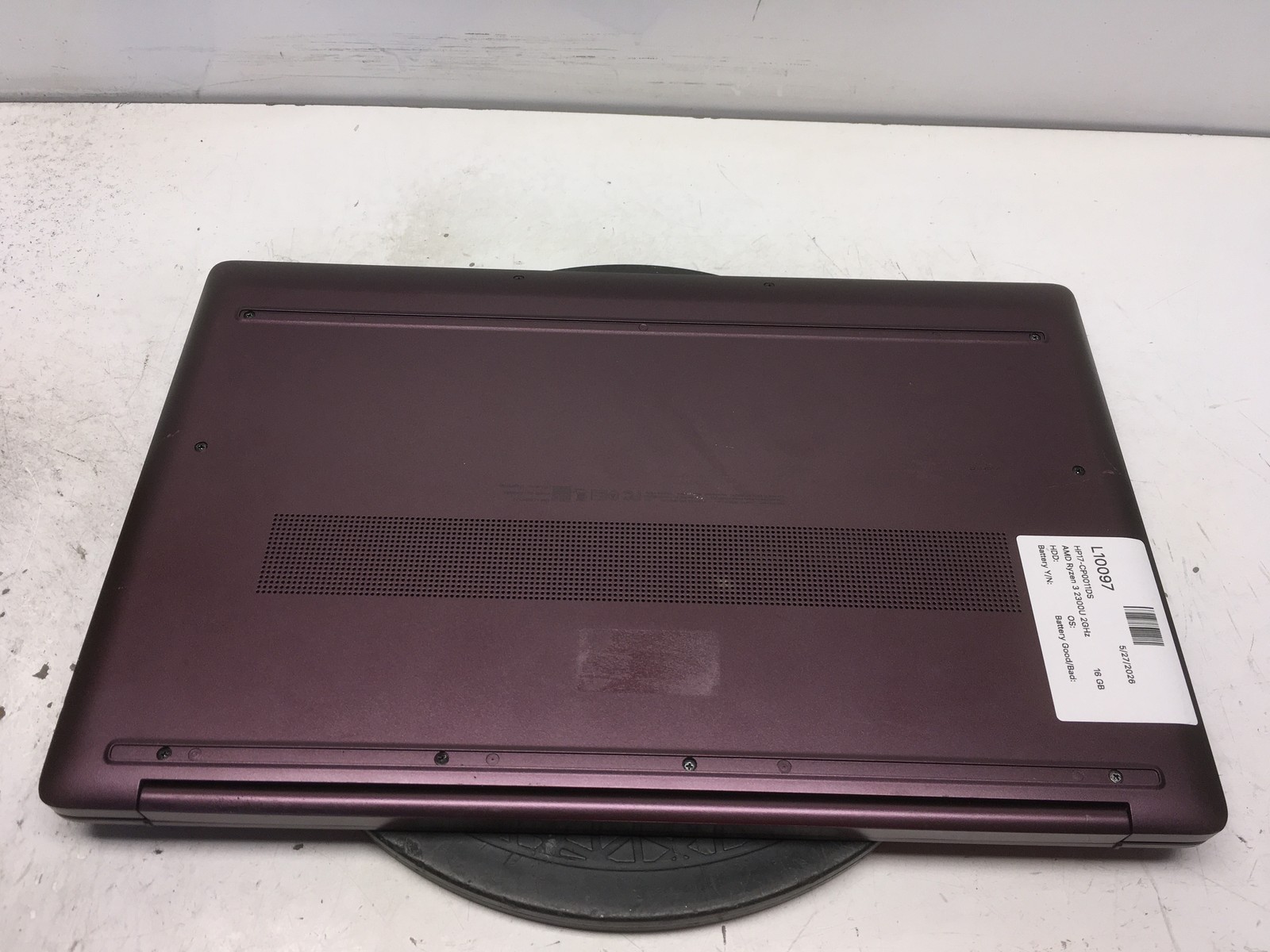 HP17-CP0011DS AMD Ryzen 3 2300U 2GHz 16 GB NO HDD No Batt
