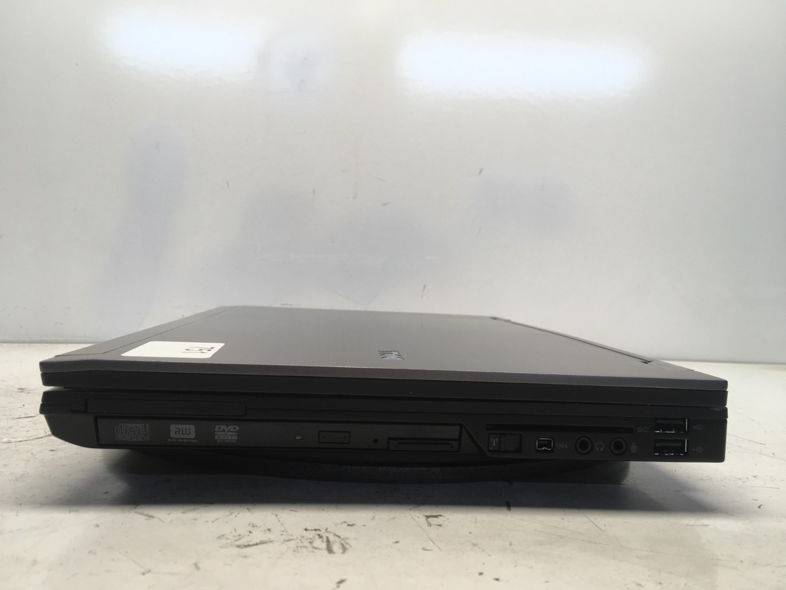 Dell Latitude E6510 Intel i5-M520 2.4GHz 4 GB NO HDD