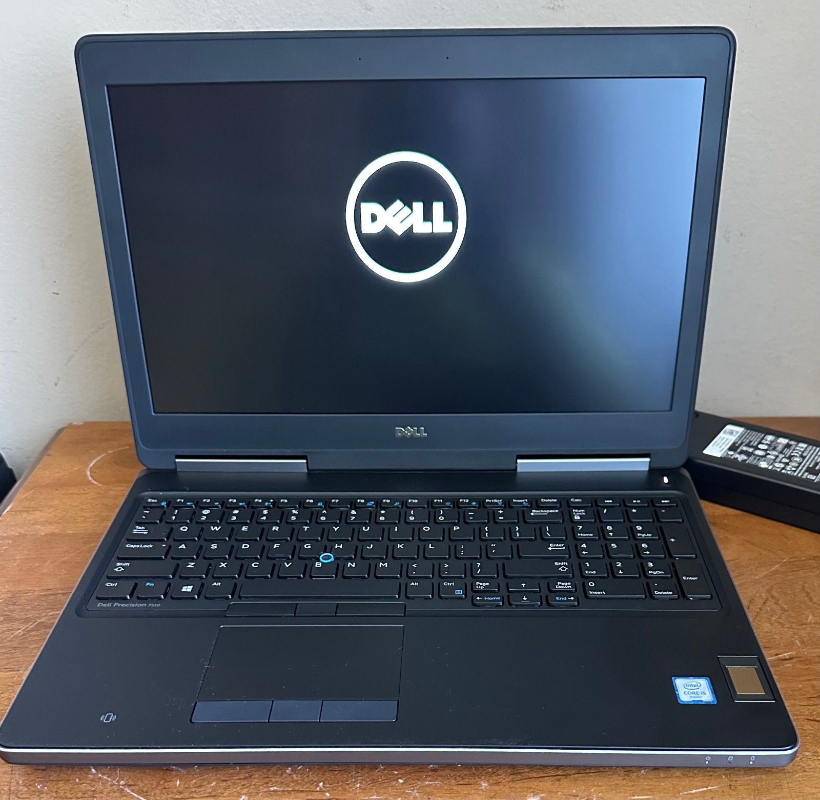 Dell Precision 7510 Intel Core Xeon 256GB SSD E3-1535M v5 2.9 15.6 Laptop PC