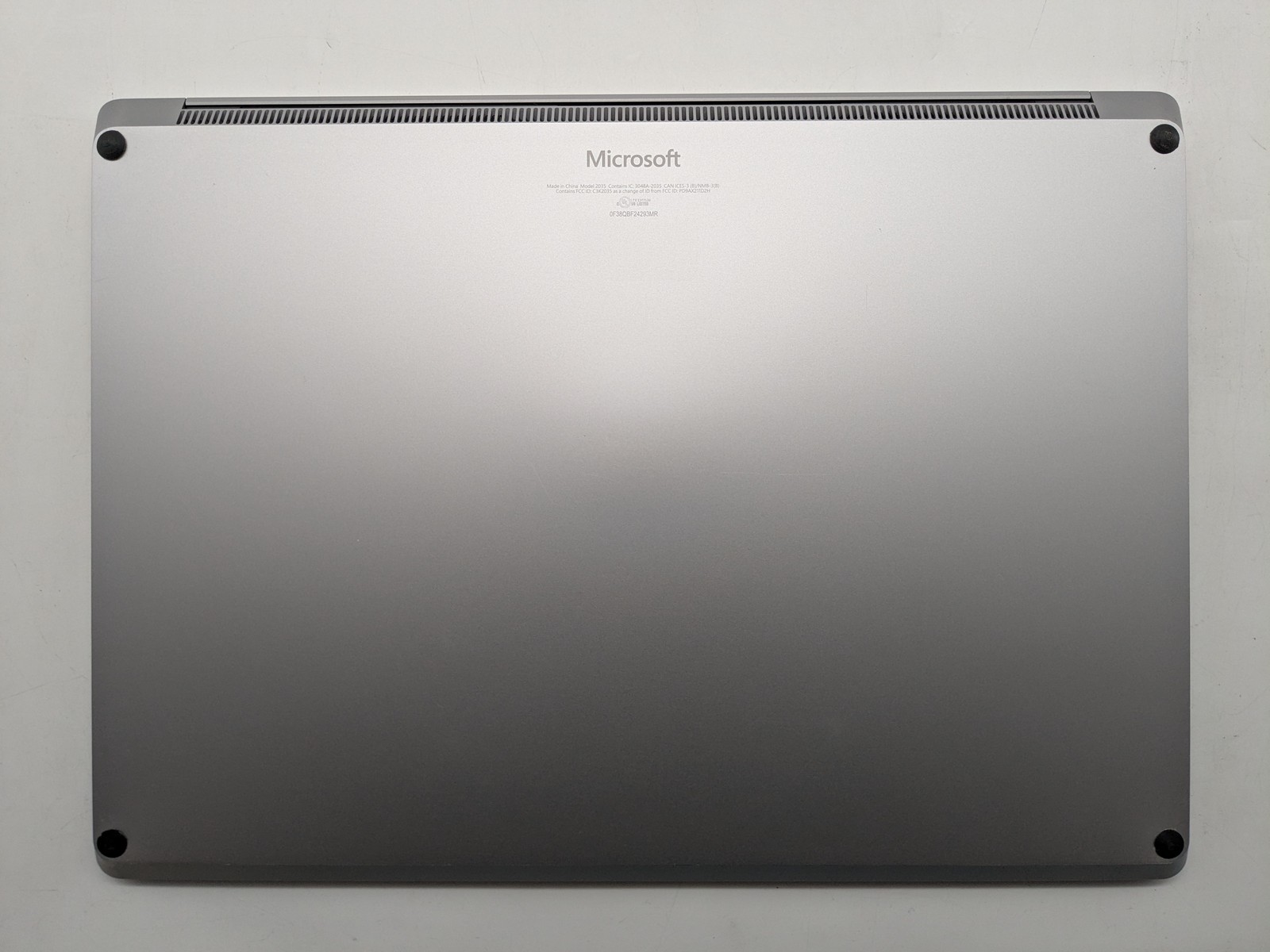 Surface Laptop 6 for Business 15″ Touch ULTRA 7 165H 512GB 16GB W11P Backlit