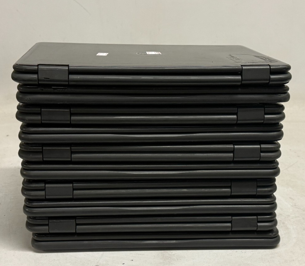 Dell Latitude 3189 2in1 11.6″ (N4200 – 4GB RAM – NO OS/HDD) – Lot of 10*