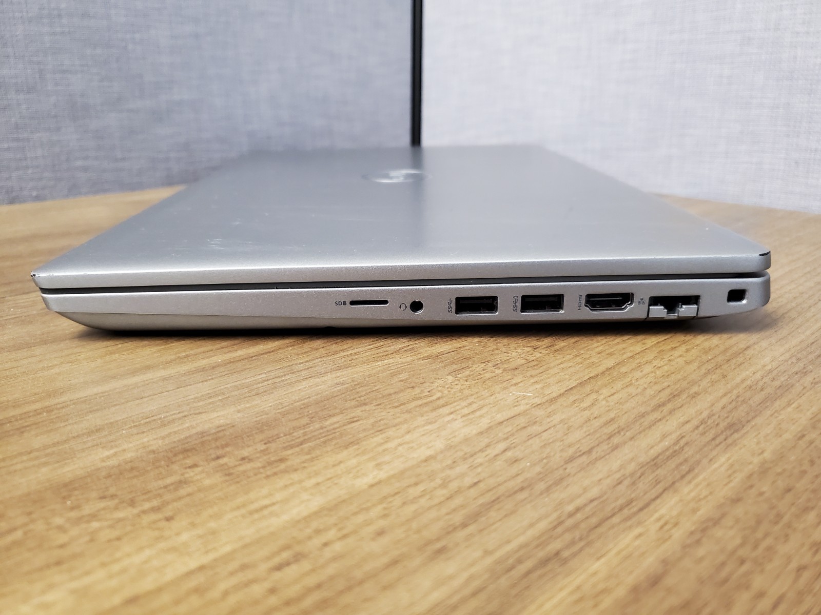 Dell Precision 3561 | i7-11800H | 32GB RAM | 512GB SSD | Windows 11 Pro | 1080p