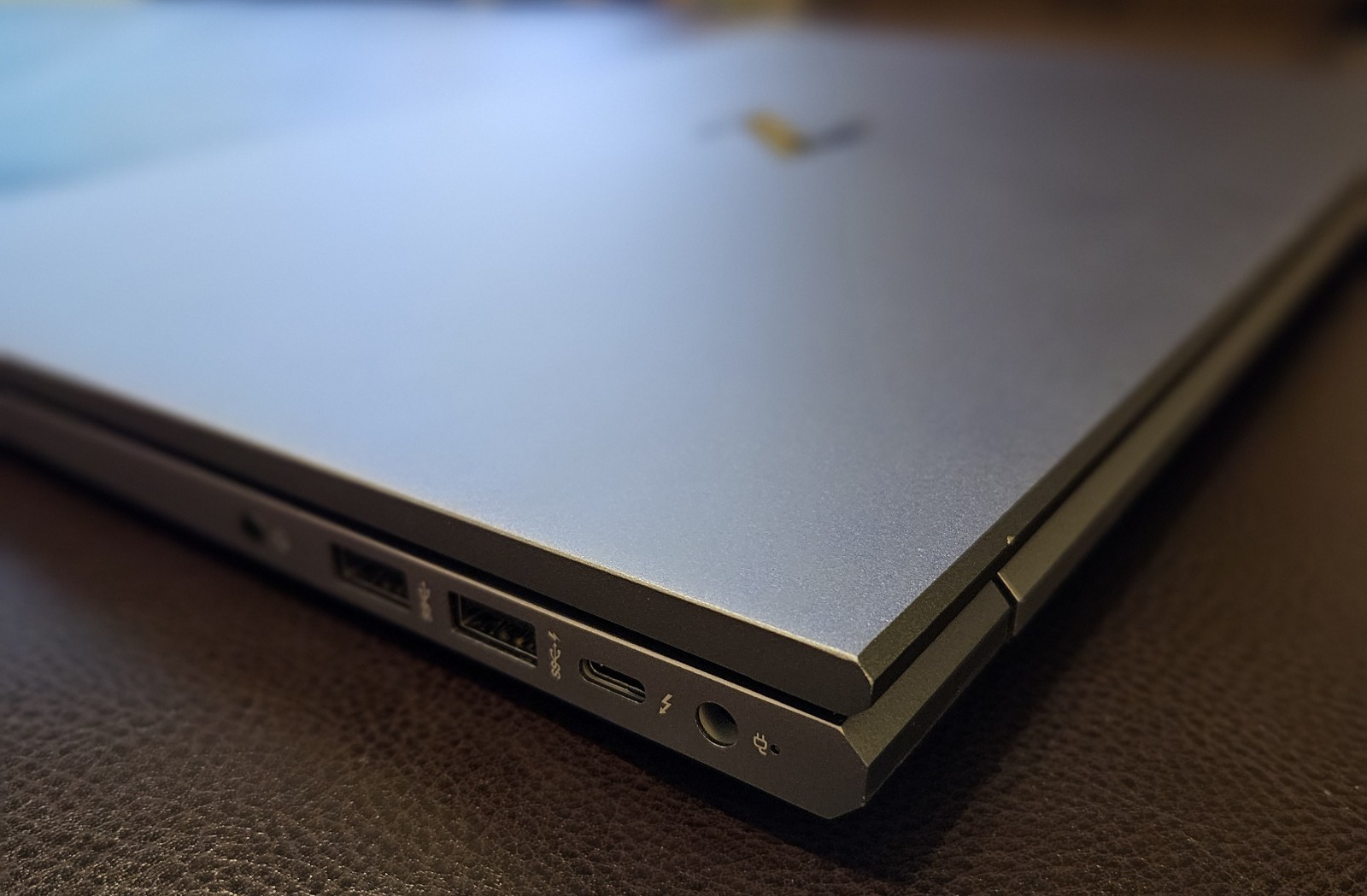 HP ZBook Laptop 15-Inch – i7 14-Core – 32GB RAM – 2TB SSD – Nvidia RTX – MINT