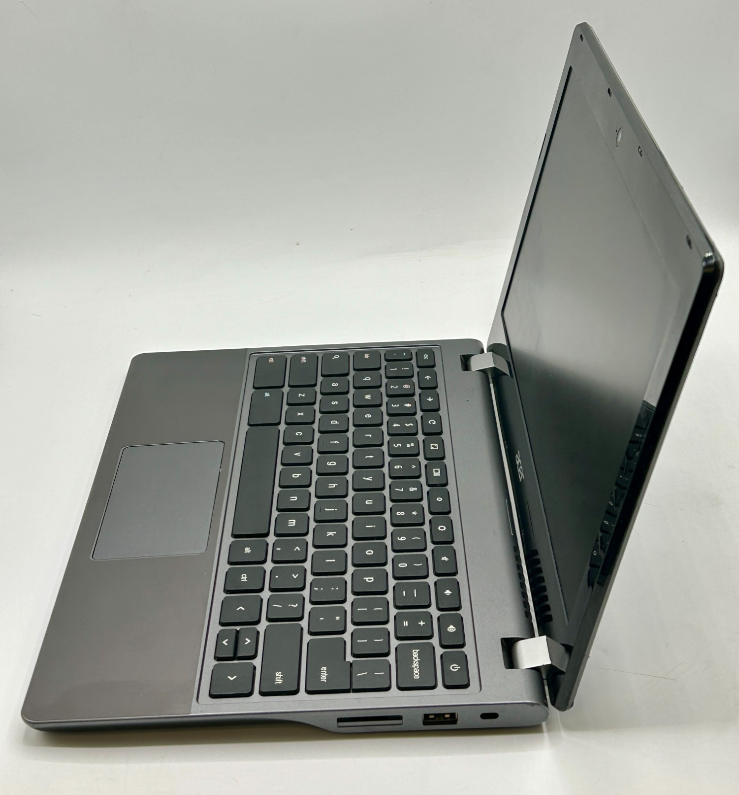 Acer Chromebook C740-C4PE 11.6″ Celeron N2955U 4GB RAM 16GB eMMC