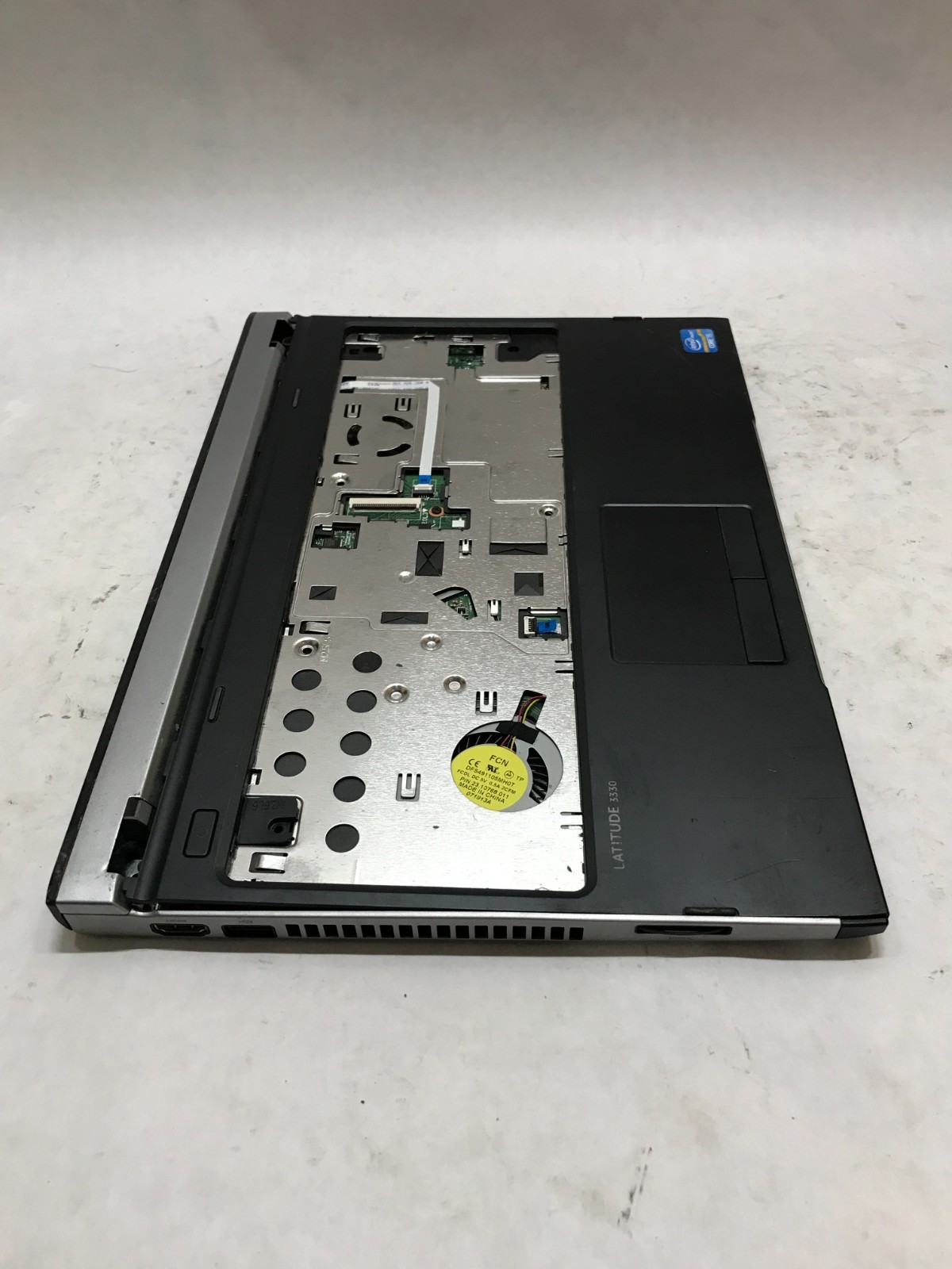 Dell Latitude 3330 13″ Intel Core i5 4GB RAM NO HDD/OS For Parts/Repair AS IS DW
