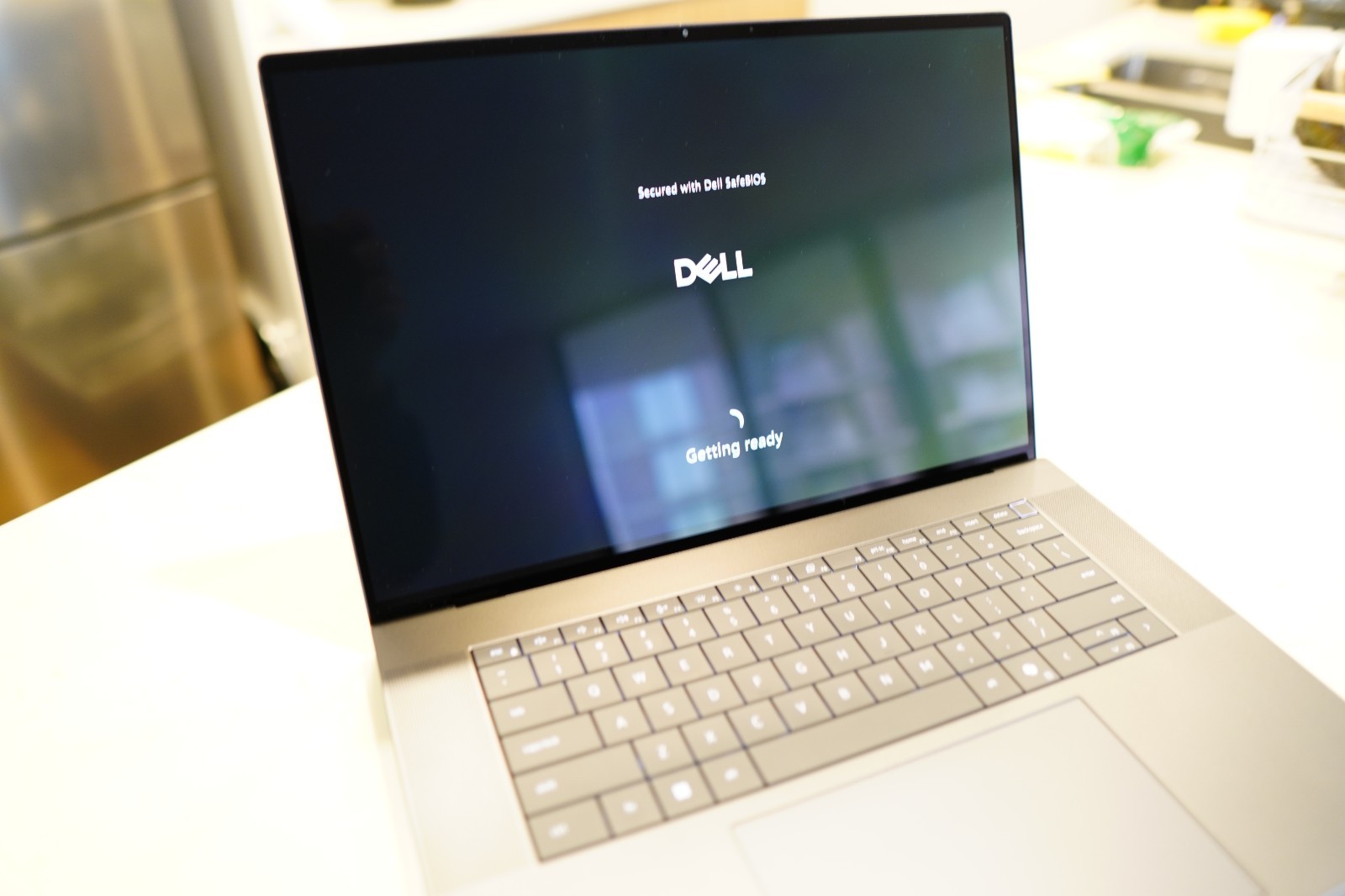 RRP$6472 *NEW* Dell PRO MAX PREMIUM 16″ 2TB 32GB *4K TANDEM OLED* Touch U7 WRNTY