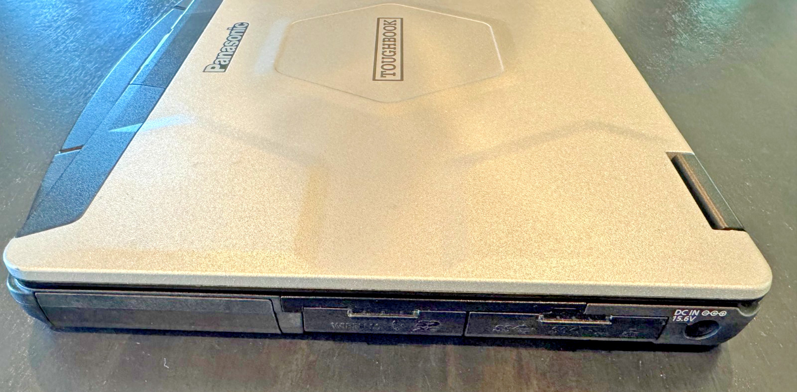 Panasonic ToughBook CF-54 MK3 Touch, i5-7300U 2.60GHz 16GB 256GB SSD Win 11 Pro