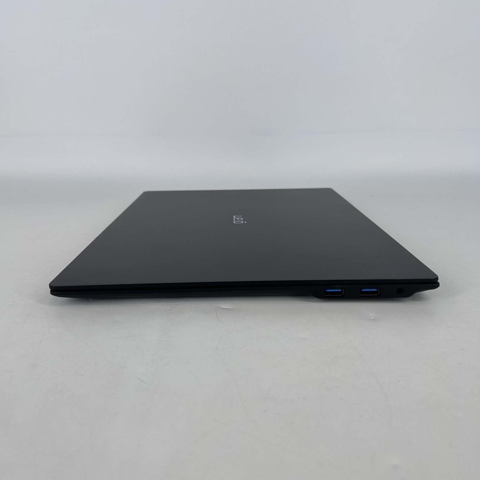 LG Gram Pro 17 QHD+ 2.9 GHz Ultra 9 285H 32GB 1TB/1TB NVIDIA RTX 5050 Excellent