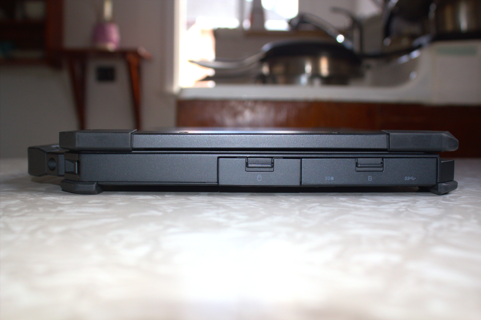 Dell Latitude 5420 Rugged i7-8650U AMD RX540 512GB 16GB Touch Good Condition