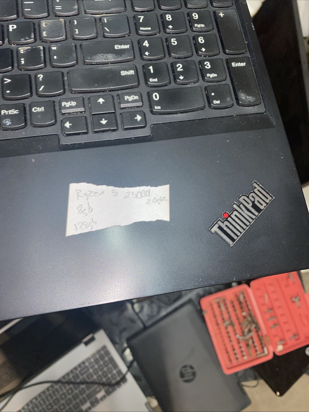 Lenovo E585 Thinkpad Ryzen 5 2500u 2.0GHz, 8GB Ram, 128GB SSD, Windows 11