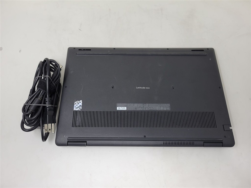 DELL LATITUDE 3520 Laptop Intel Core 11TH GEN I5-1135G7 8GB 256GB