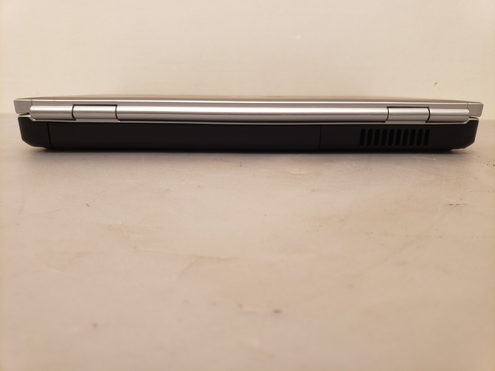 Dell Inspiron 1525 Retro 15.4″ Gaming Laptop Core2 DUO 2.4GHz 2GB Vista *Clean