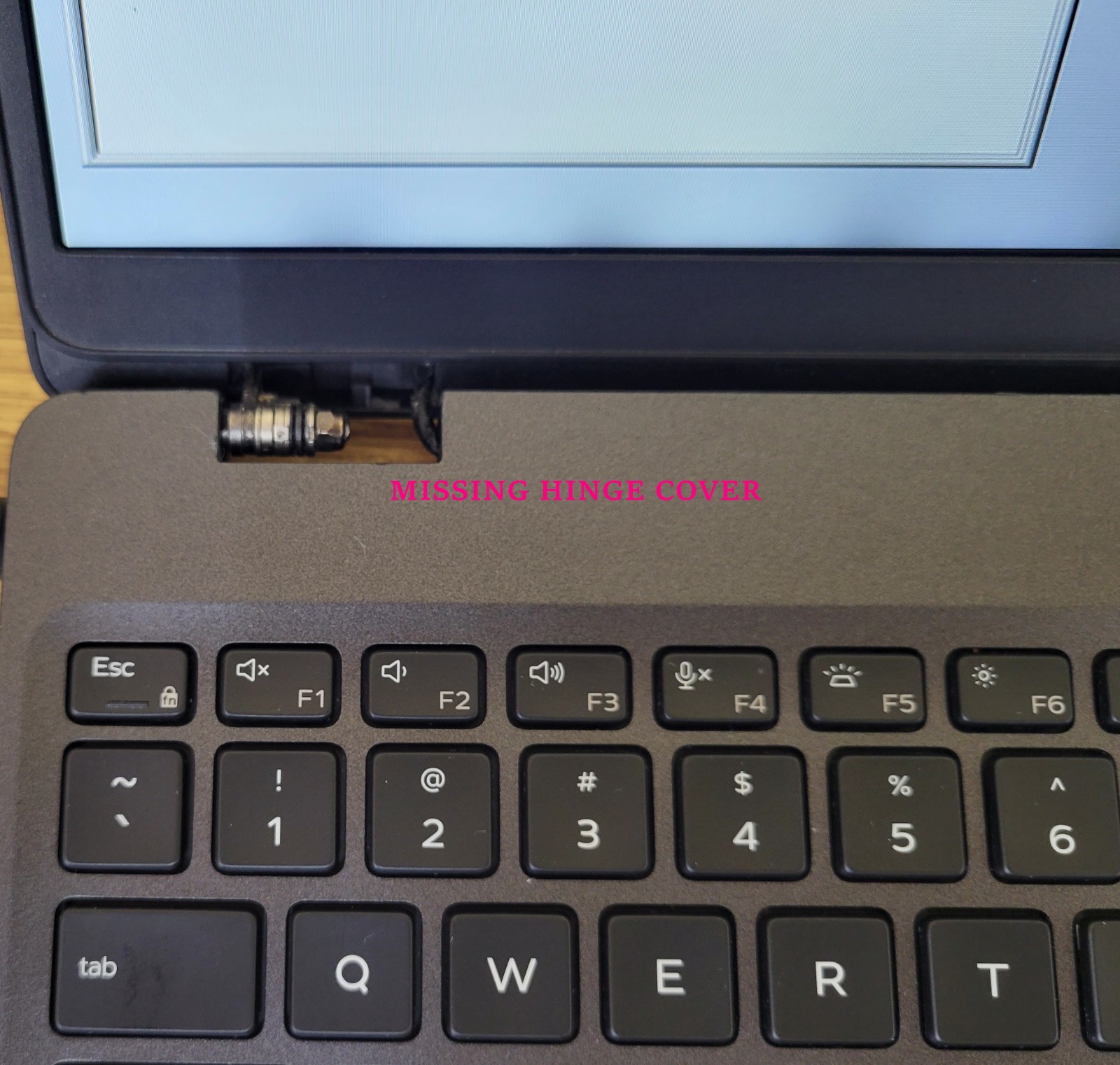 (Lot of 3)Dell Latitude 5500 i5-8th Gen 1.60GHz 8GB No OS/SSD/HDD