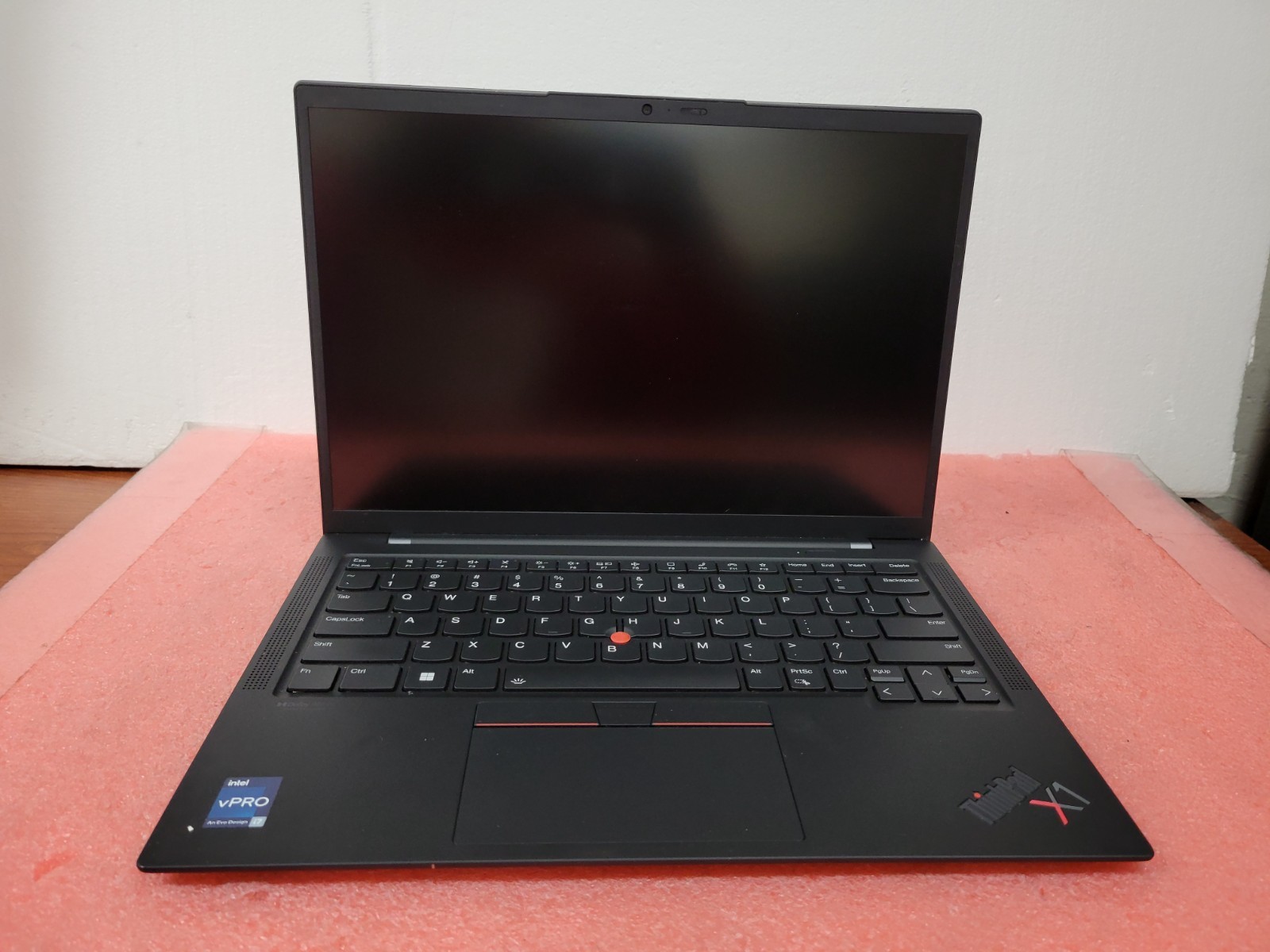 Lenovo ThinkPad X1 Gen 10 14″ i7-1270P@2.2Ghz 16GB RAM 256GB SSD W11 Pro | C1060
