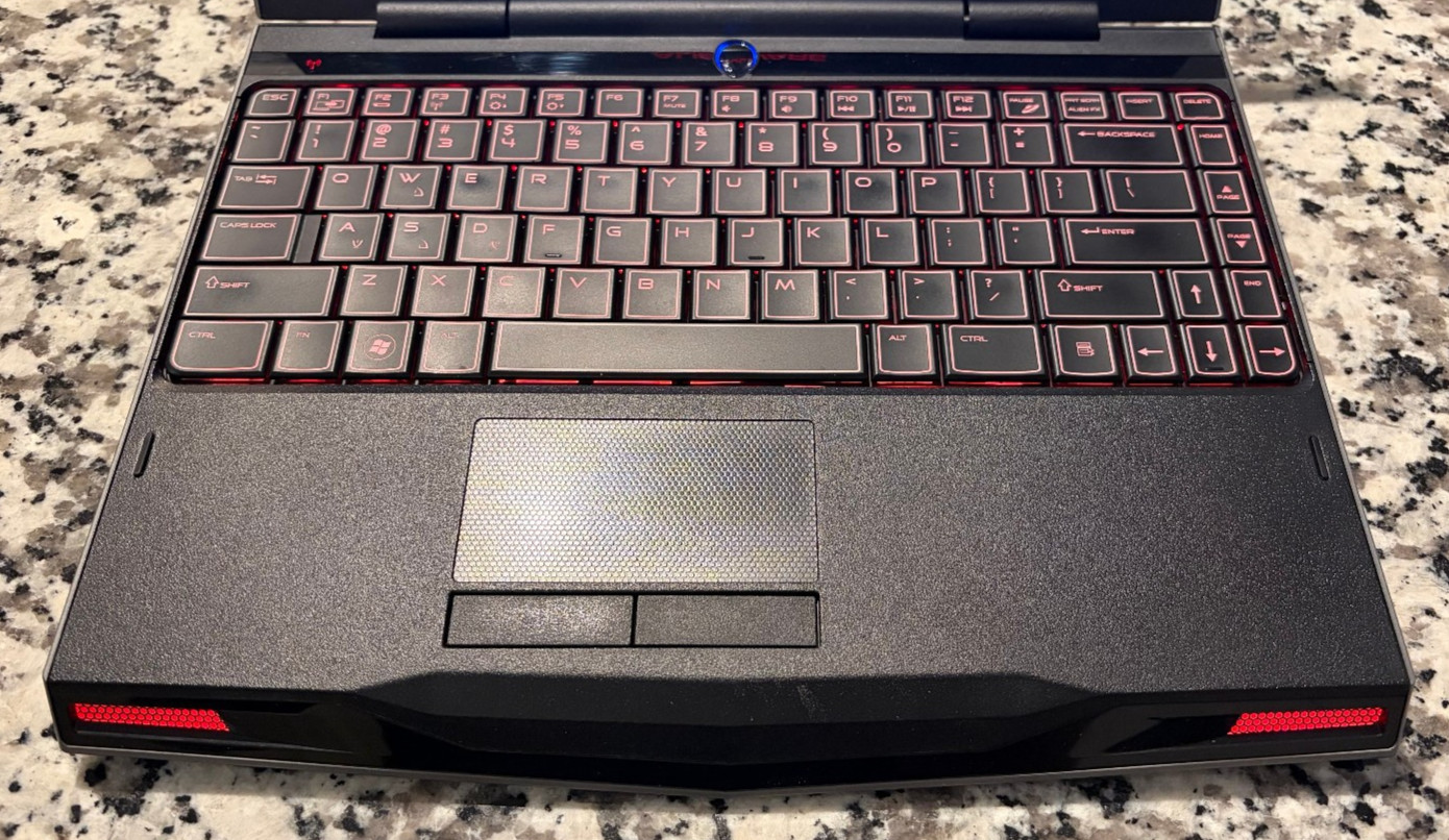 Alienware M11x R2 Gaming Laptop – Factory Restored, Windows 7, Upgraded SSD!