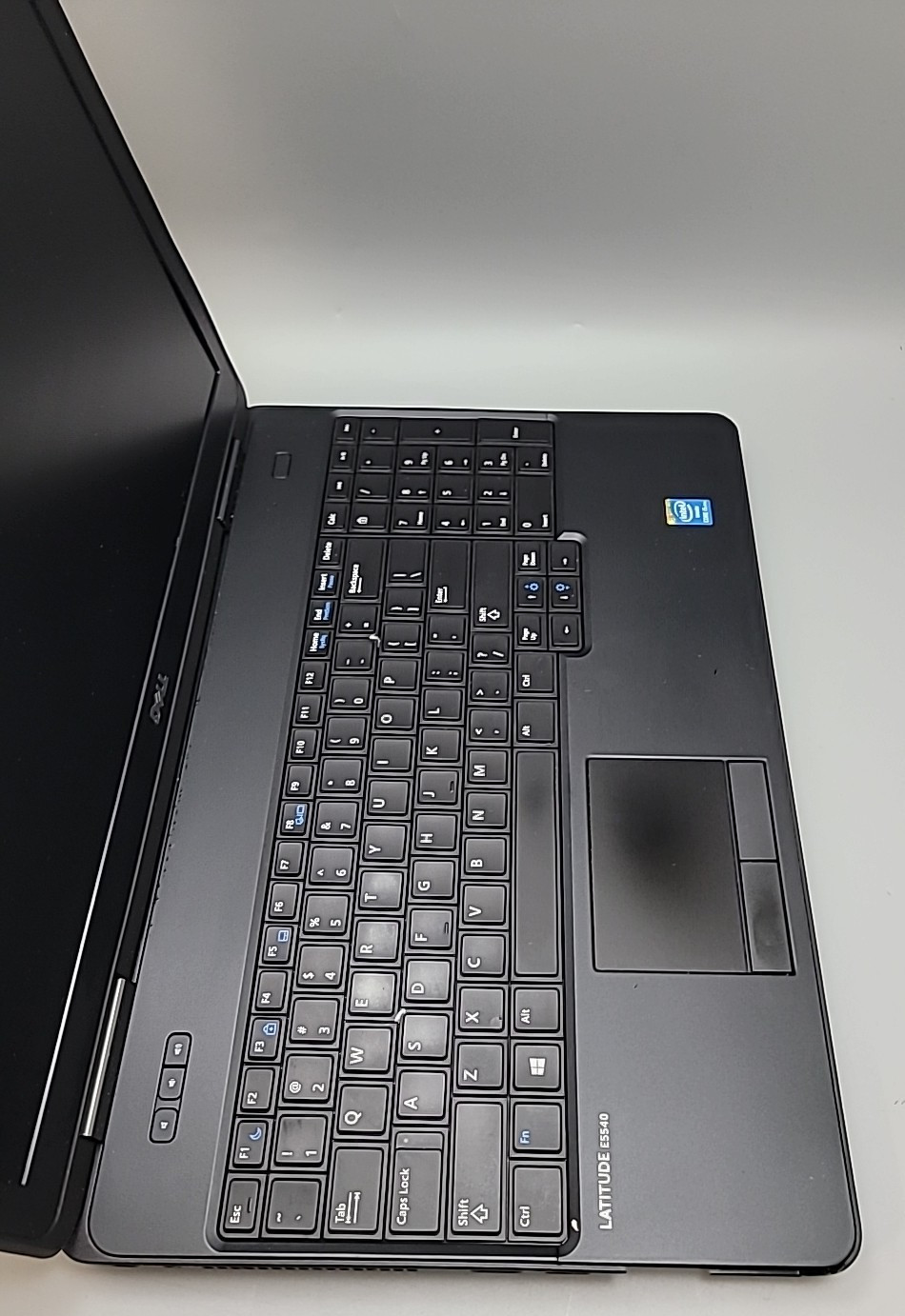 Dell Latitude E5540- Intel i5-4300U @ 2.50GHz /8GB RAM /250GB SSD /Win 11 Pro