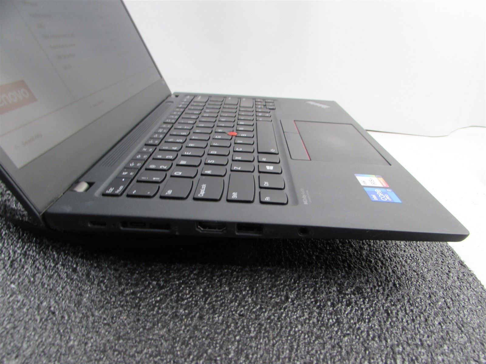 LENOVO THINKPAD T14S (GEN 2) FHD TOUCH i7-1185G7 512GB SSD 32GB RAM NO O.S/No AC