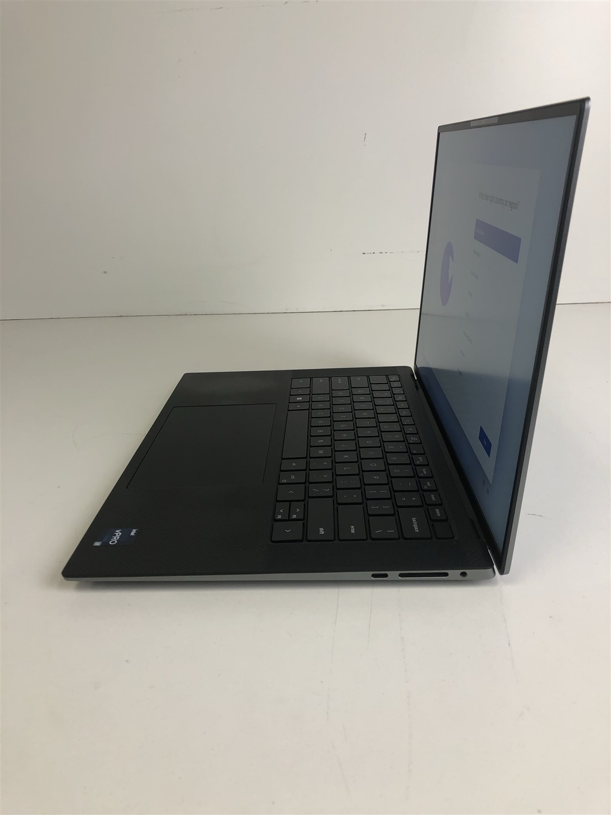 Dell Precision 5570: Core i7-12800H 2.4GHz – 32GB – 512GB – RTX A2000 (SELECT)