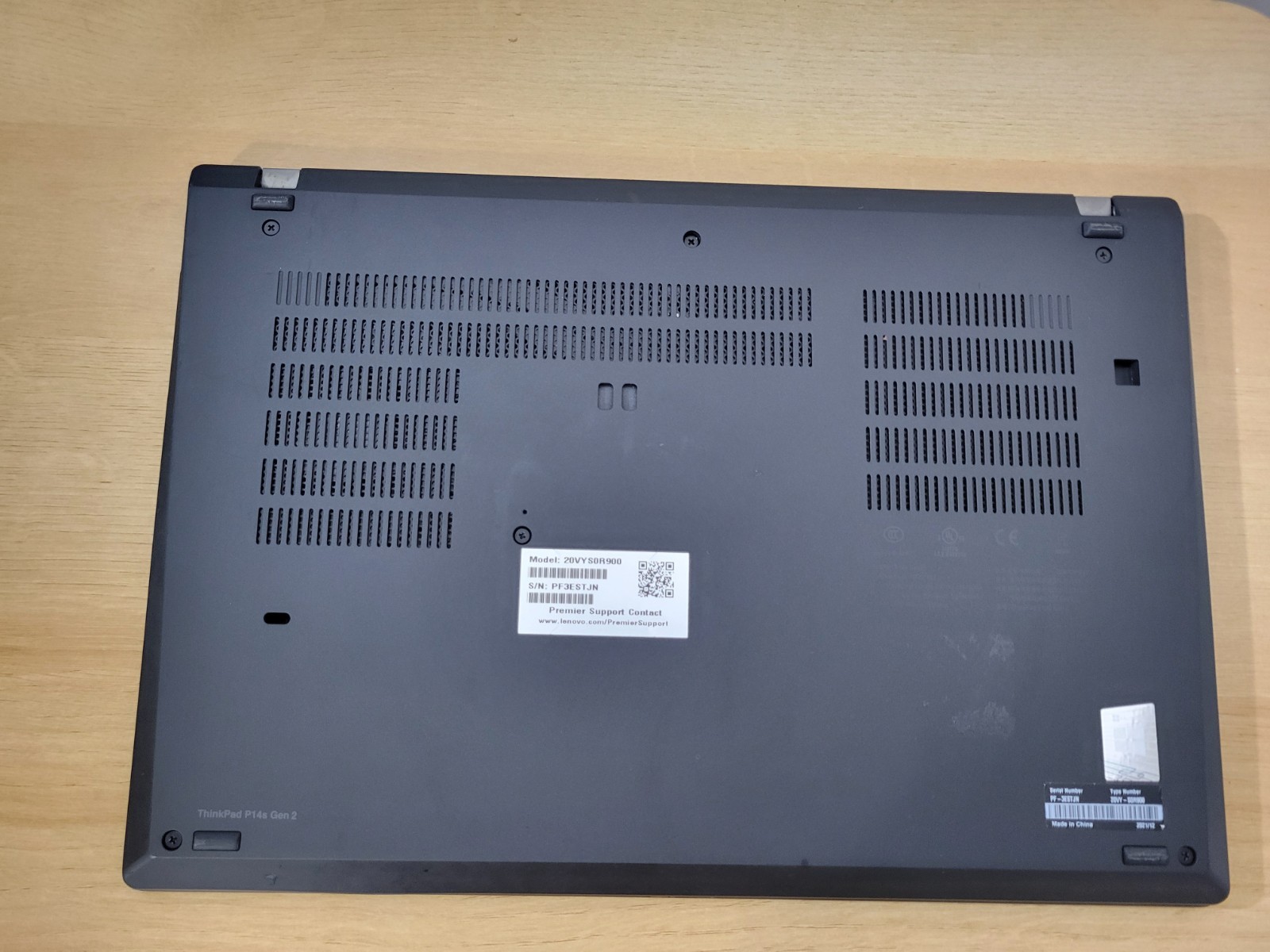 Lenovo Thinkpad P14s G2 I7 1165G7 W/ Dedicated GPU 16Gb 512Gb Touch. Very Good