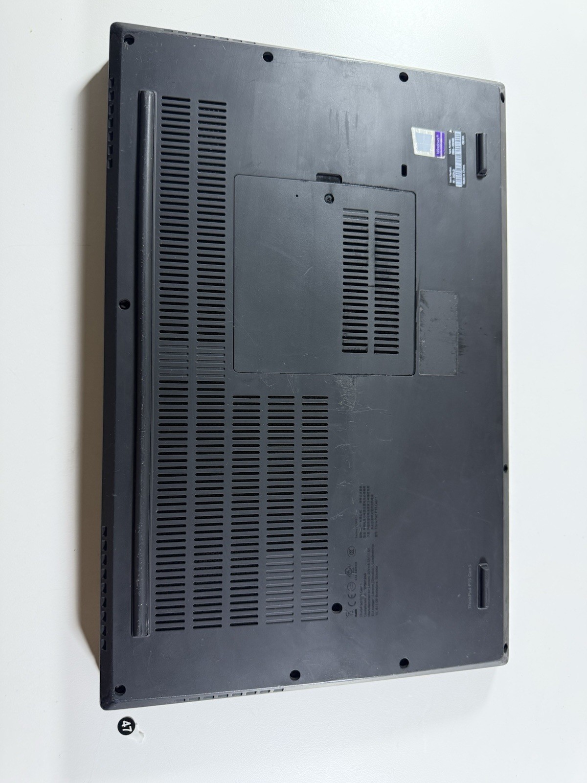 LENOVO THINKPAD P15 GEN 1 | CORE I7-10850H 512GB 16GB RAM WIN 11 NVIDIA T1000
