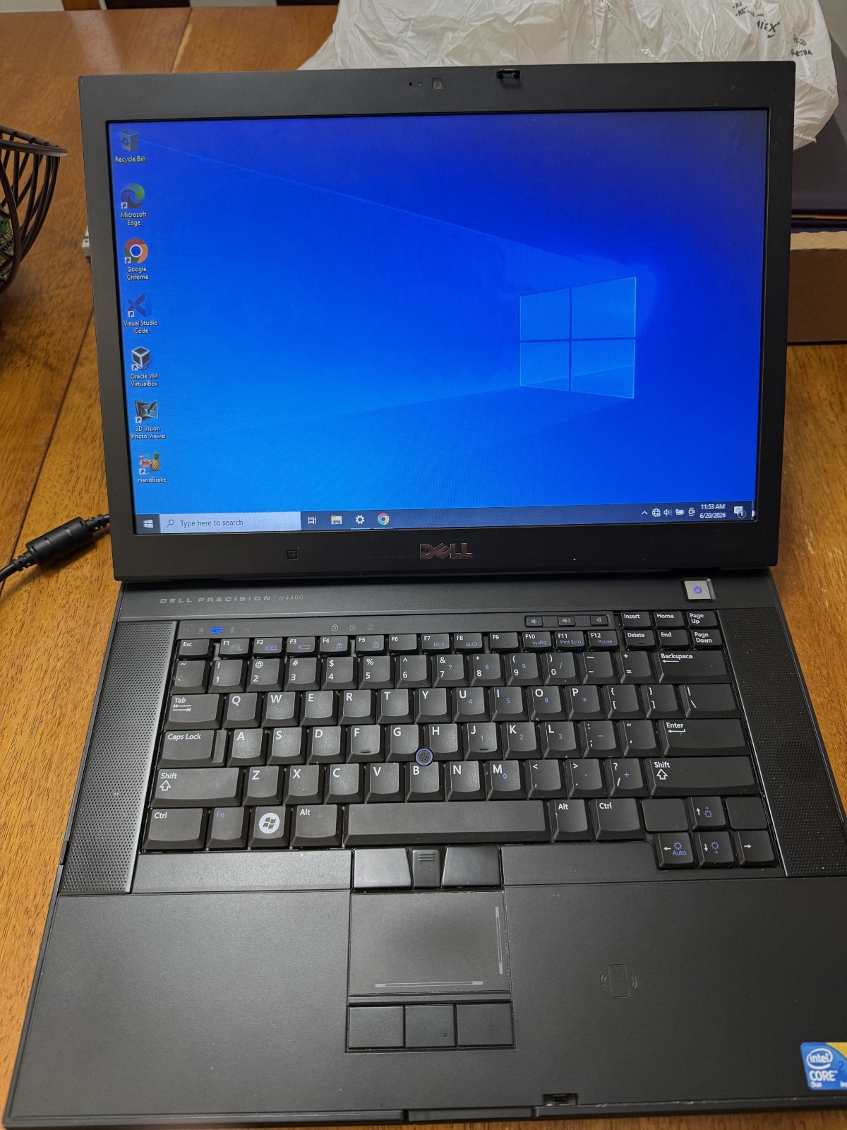DELL PRECISION M4400 Laptop Intel CORE2 DUO T9900 3.06GHz 4GB RAM 250GB HDD