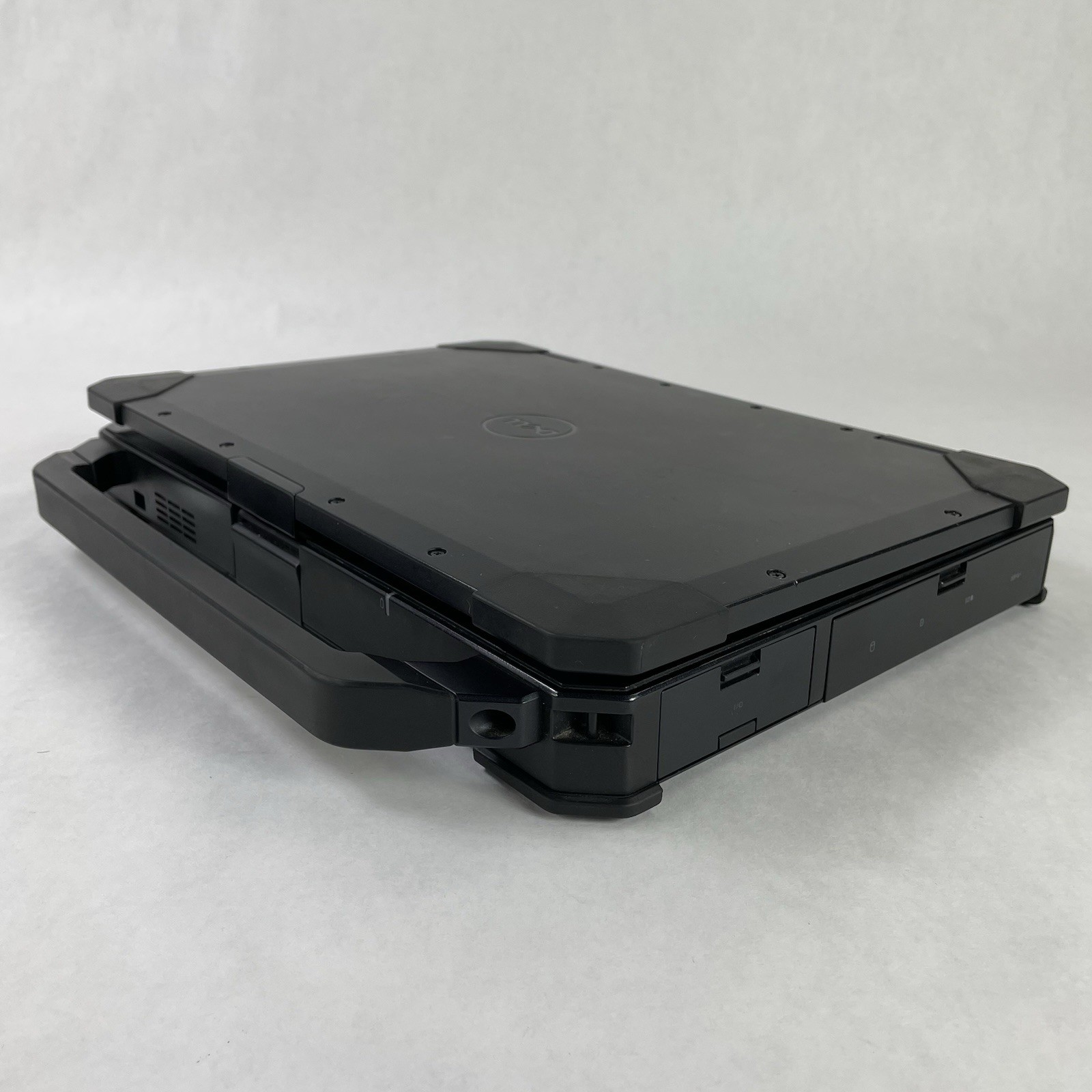 Dell Latitude 5424 14″ i7-8650U 1.90 GHz 16 GB RAM No SSD No OS No Batt READ