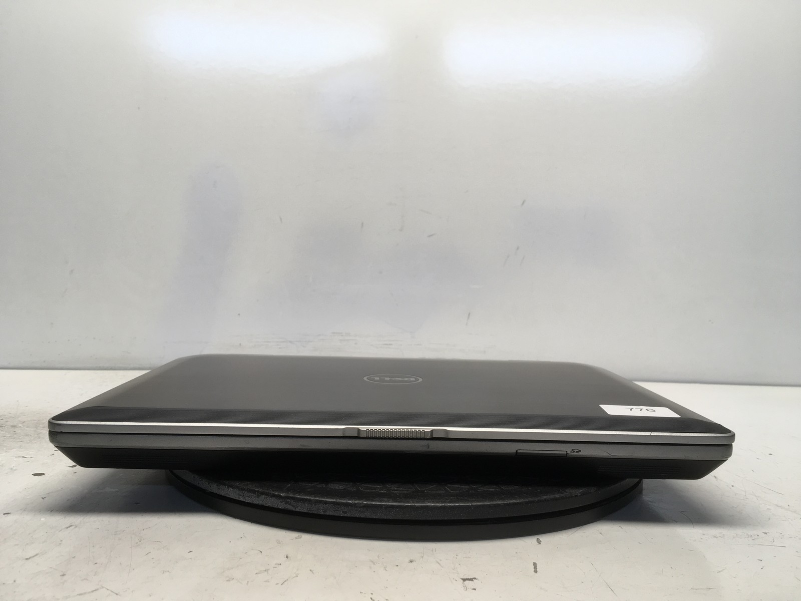 Dell Latitude E6430 Intel i5-3230M 2.6GHz 4 GB NO HDD No Batt BIOS Locked