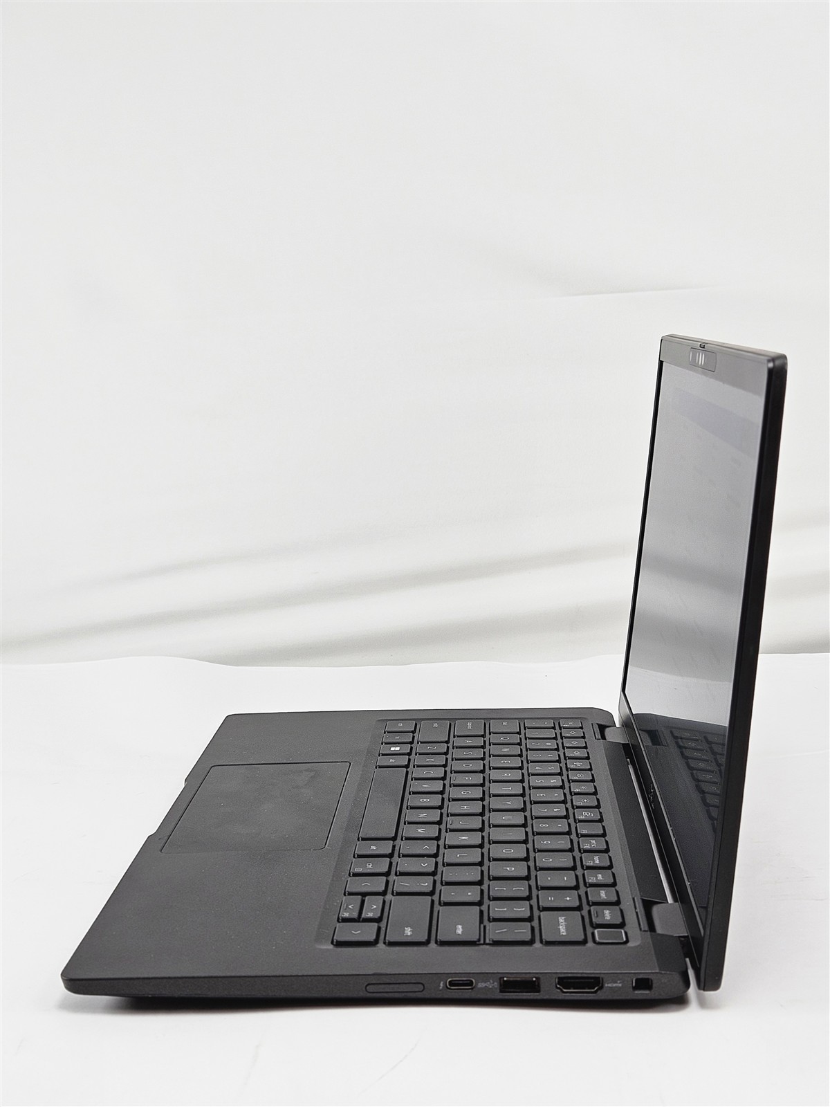 Dell Latitude 7430 Intel Core i5-1250P 16GB 256GB SSD 14″ Business Laptop