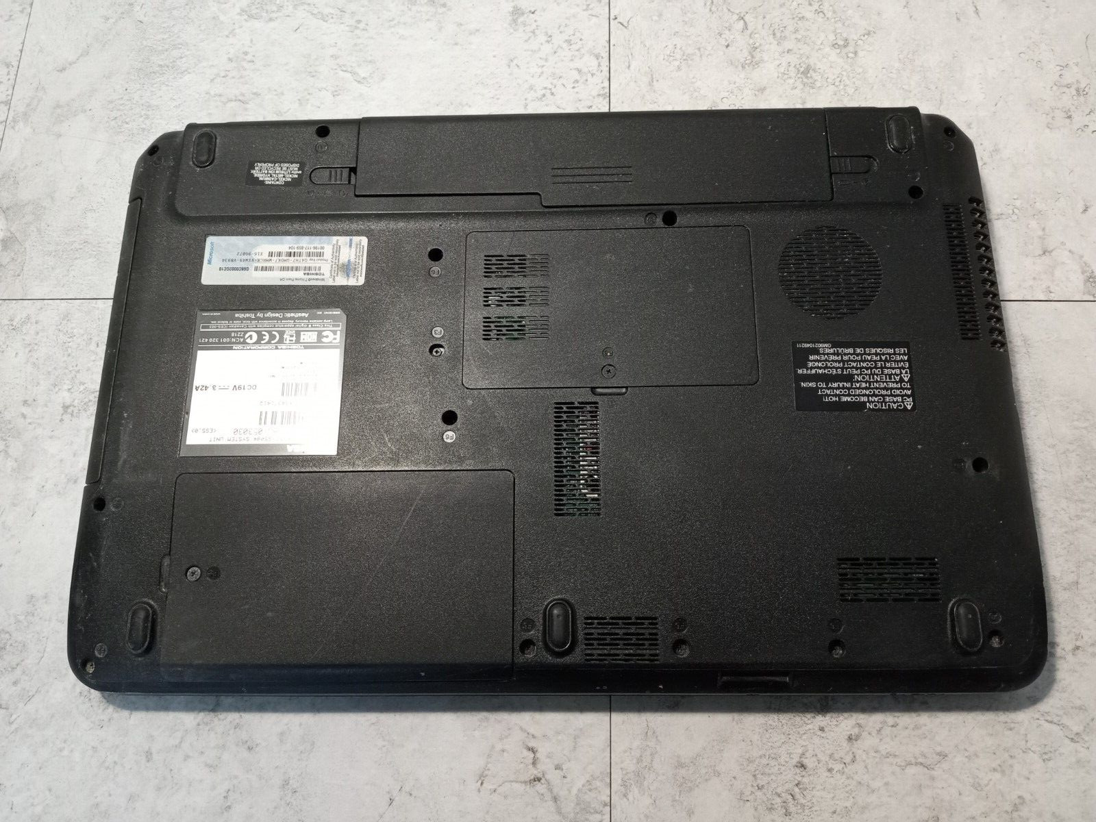 Toshiba Satellite C655D-S5084 15.6″ Laptop AMD Athlon II P340 *READ* -FM