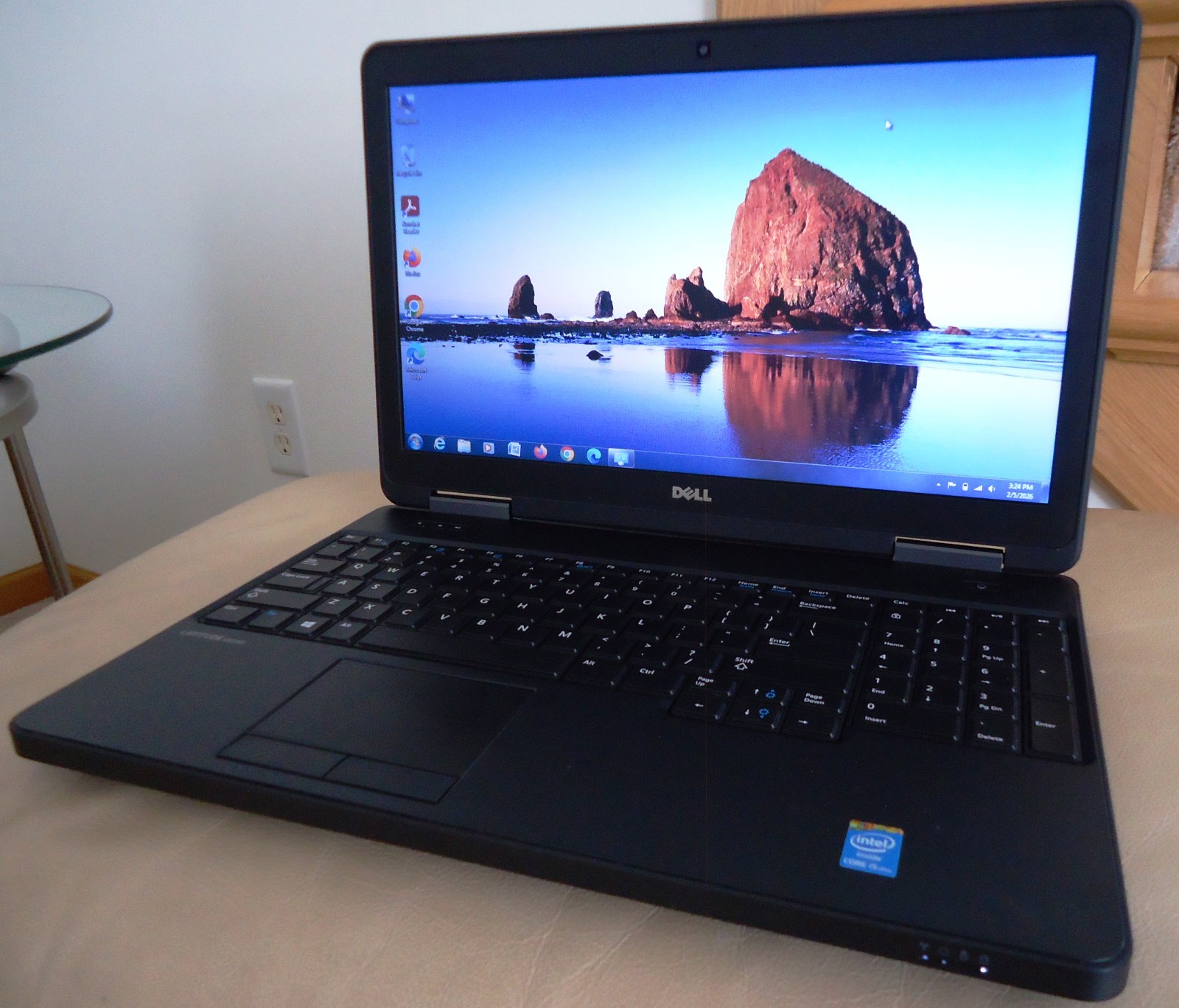 DELL LATITUDE E5540 Core i5-4200U 1.60GHz 500GB 8GB WINDOWS 7 Pro MS Office