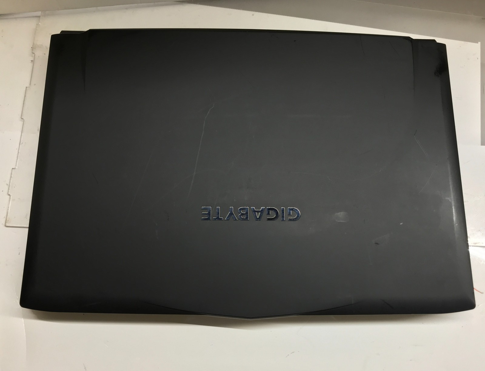 GIGABYTE P55V4 i7-5700HQ@2.70GHz 8GB RAM 128GB SSD W11P GEFORCE GTX 970M *READ