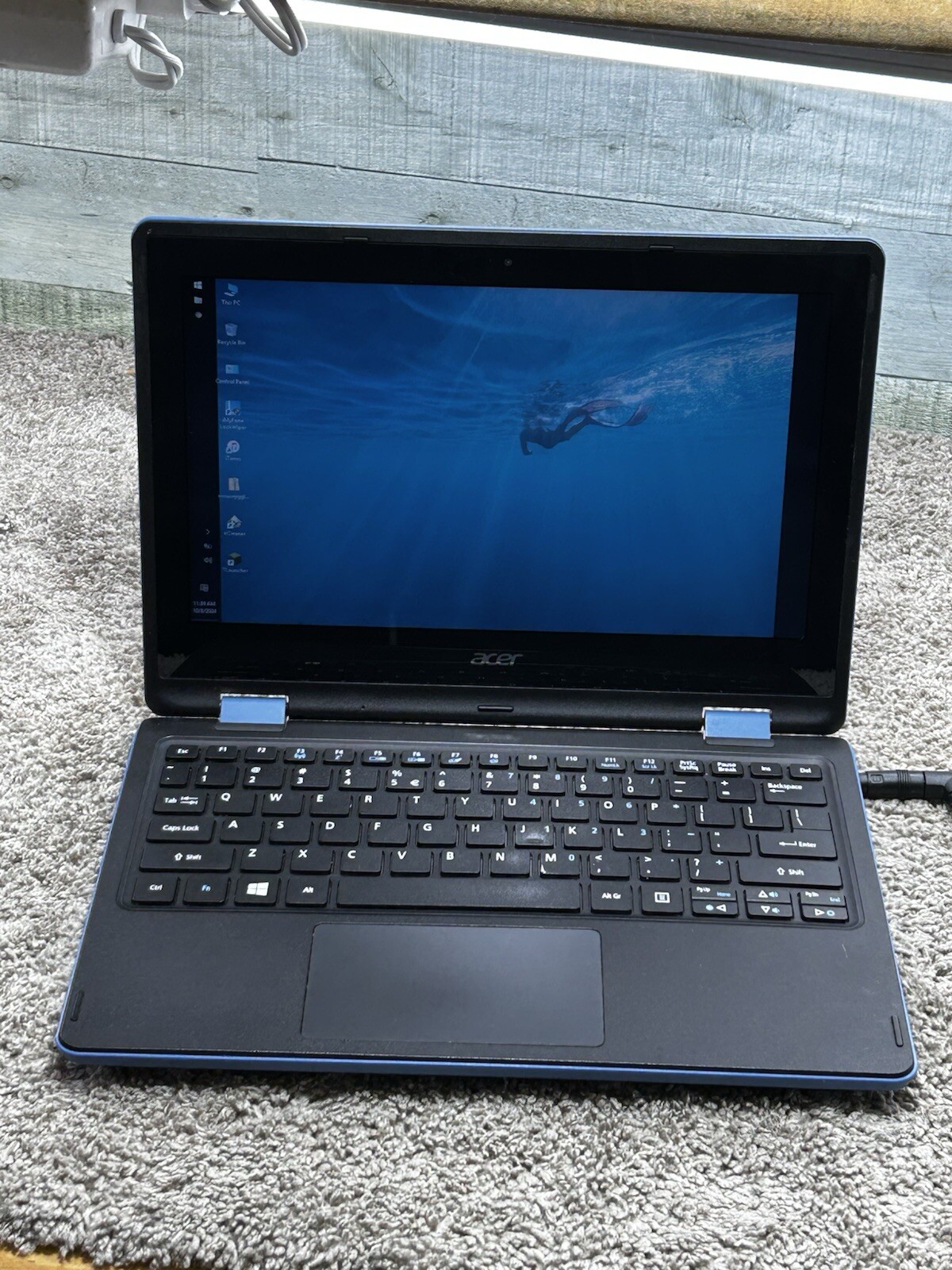 Acer Aspire R3-131T 25GB HDD 4GB RAM Celeron N3160 Win 10Home 465211